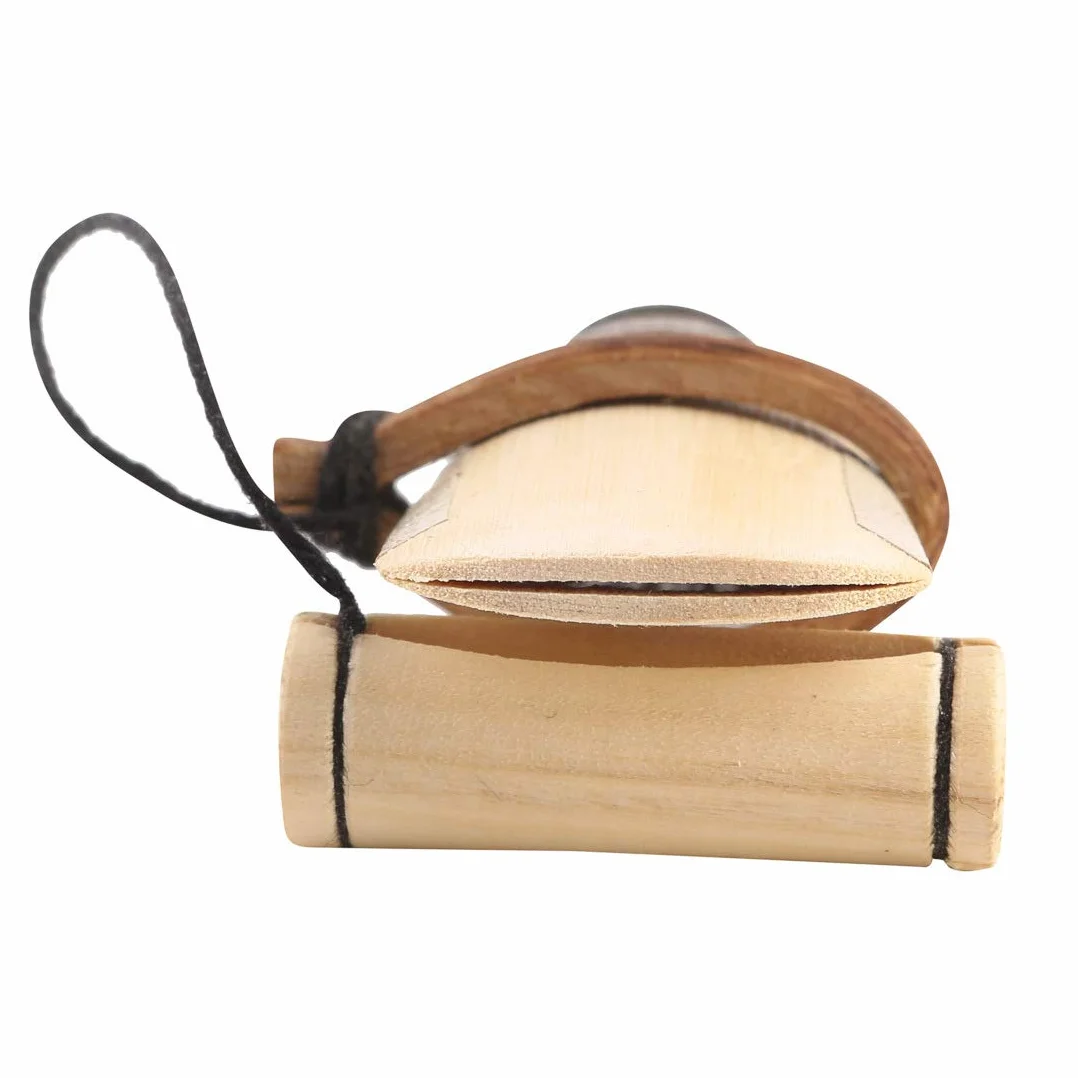 Duduk armenia en un bajo con madera de albaricoque envejecida por el maestro Galstyan