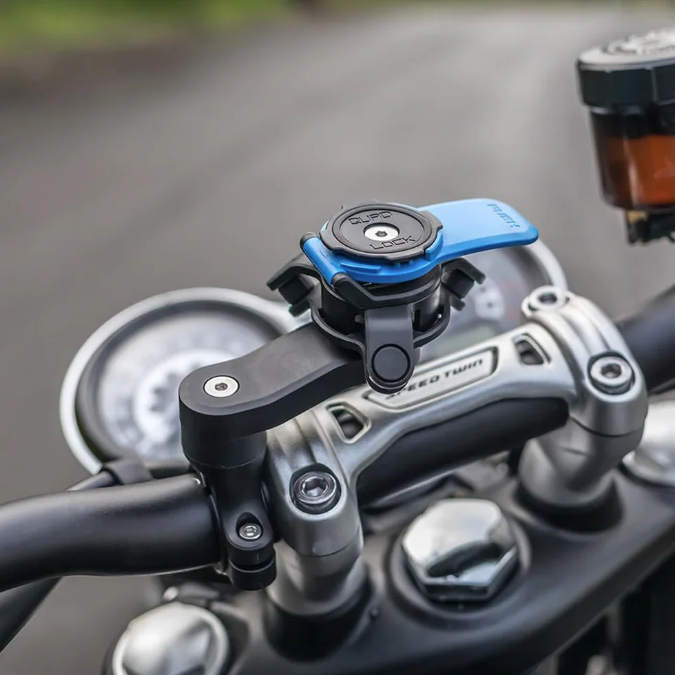 Quad Lock Soporte para Moto con Amortiguador de Vibraciones y Funda para iPhone 16 Pro