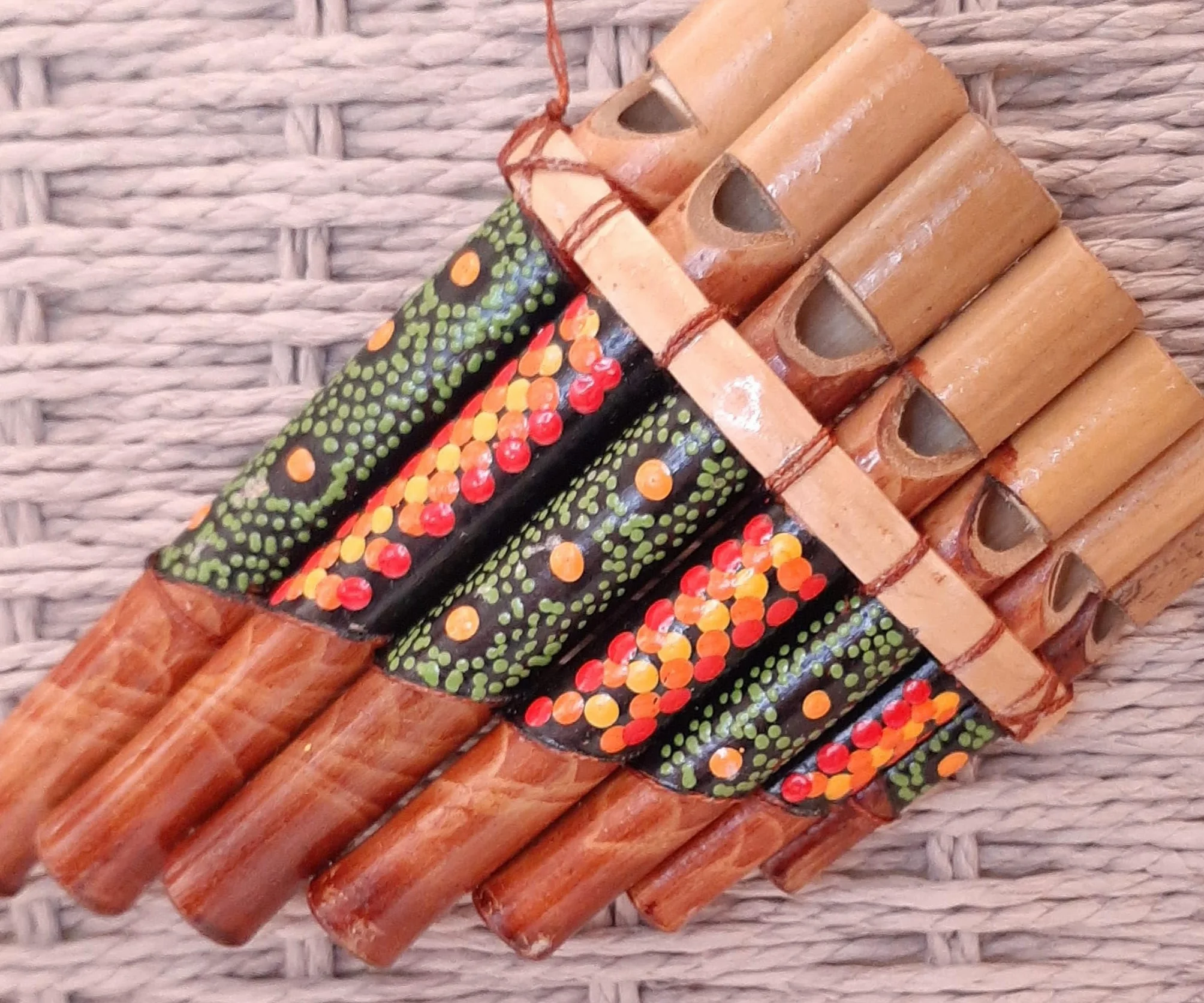 Flauta de pan Peruano Artesanía Decorada 7 notas Bambú Madera Pintada