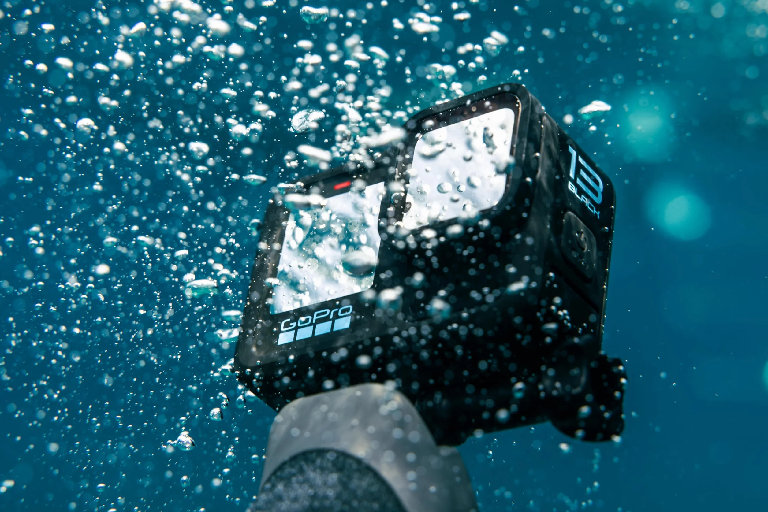 GoPro HERO13 Black Cámara de Acción Resistente al Agua 5.3K60 27MP Compatibilidad Lentes Serie HB