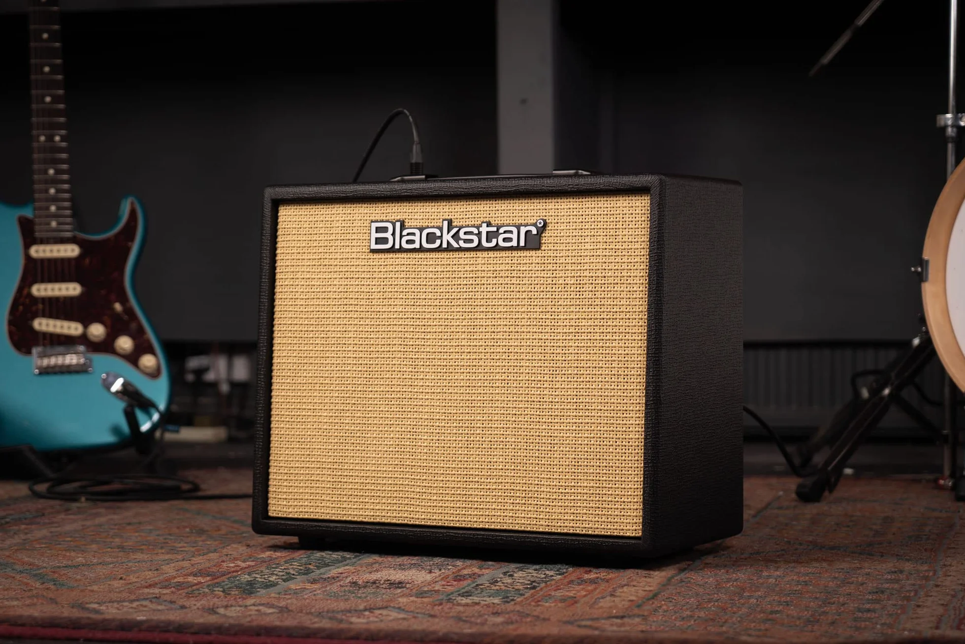 Blackstar Debut 50R - Amplificador de guitarra eléctrica (50 W, con inversor), color negro