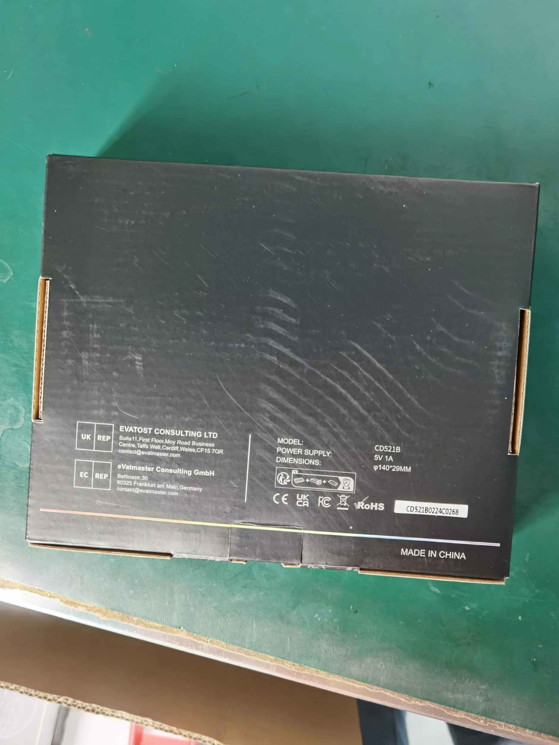 Arafuna Reproductor de CD portátil, Reproductor CD Bluetooth para Coche y niños, Discman CD portatil Recargable de 2000 mAh, protección a Prueba de Golpes, Radio FM, Tomas de Auriculares duales