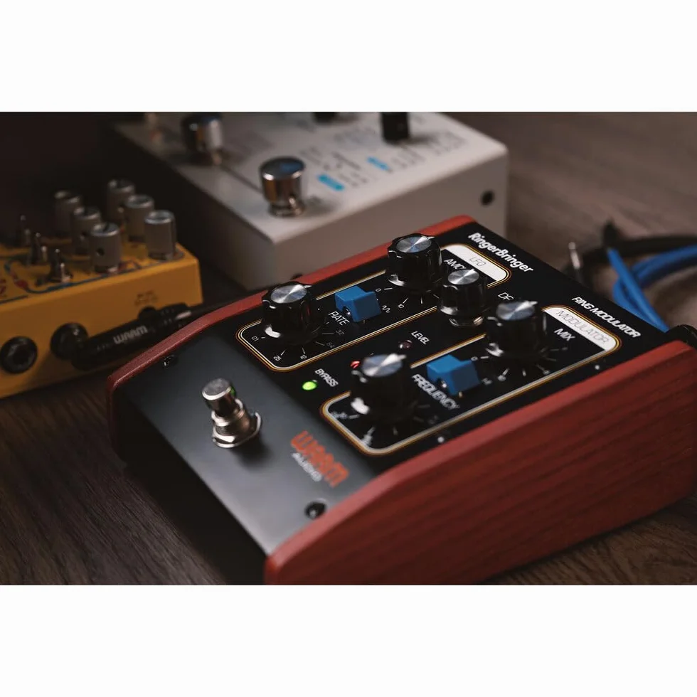 Warm Audio - WA-RB - RingerBringer - Pedal de modulación en bucle