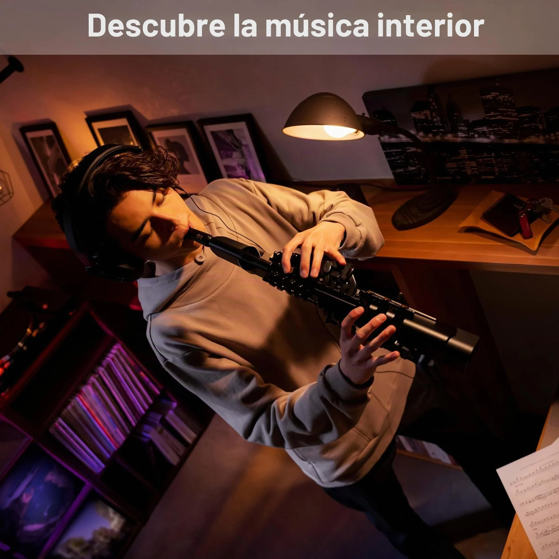 Yamaha YDS-120 Saxofón Digital - con 56 Voces Auténticas, Sensor de Respiración, Control de Volumen, Conectividad USB y toma de Auriculares - Ideal para Practicar en Silencio y Personalizar