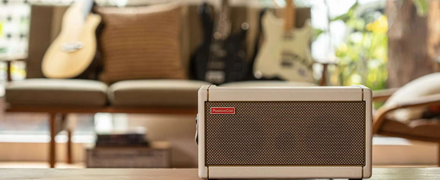 Positive Grid Spark Pearl Amplificador de Guitarra, Eléctrica, Bajo y Guitarra Acústica, Amplificador Combo de 40 Watts, App Móvil. (Perlado)