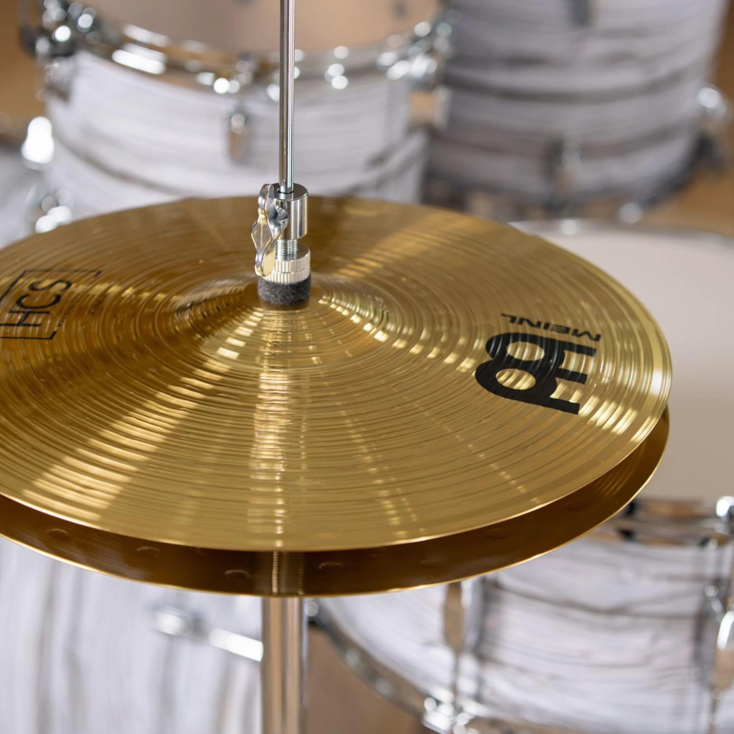 Meinl Cymbals HCS Basic Cymbal Set Pack – Juego de Platillos de Batería con Plato 14 pulgadas Hihats y 18 Crash-Ride – Latón, Acabado Tradicional (HCS1418)