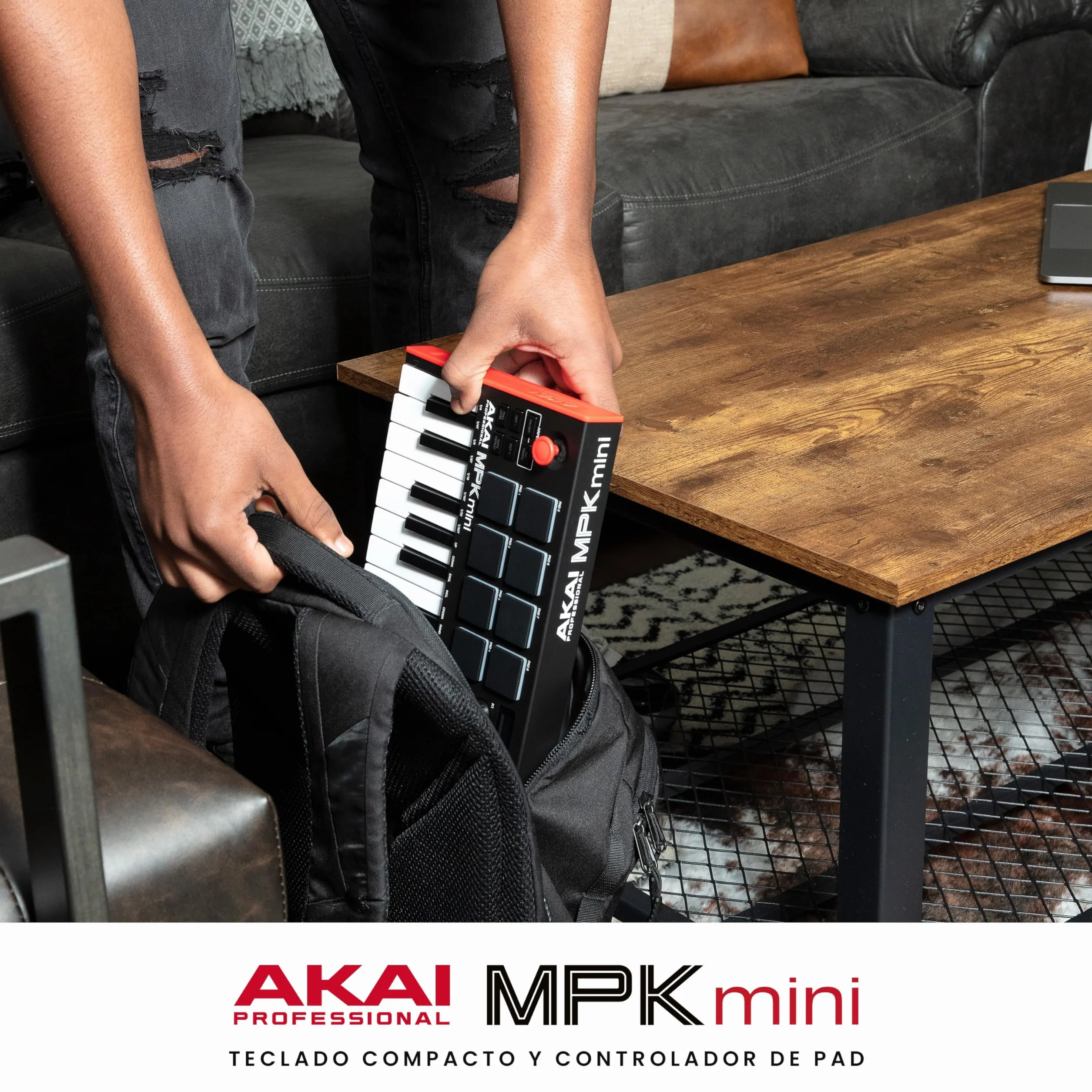 Akai Professional MPK Mini MK3 - Teclado Controlador MIDI USB de 25 Teclas con 8 Drum Pads, 8 Perillas, Software de Producción Musical y Native Instruments Sound Package (NKS Integration)