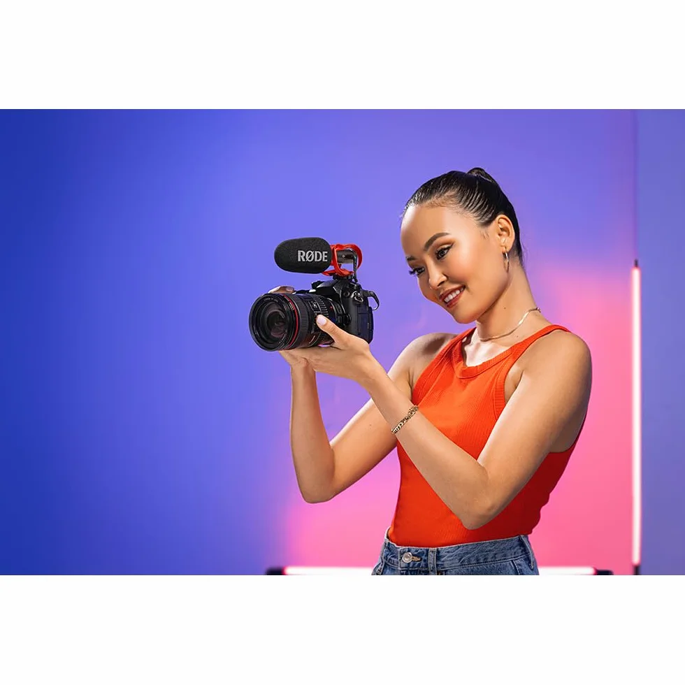 RØDE VideoMic GO II micrófono de cañón ultracompacto para cámara, con Salidas de 3,5 mm y USB, Ideal para grabación de Video, creación de Contenido, podcasts y videollamadas