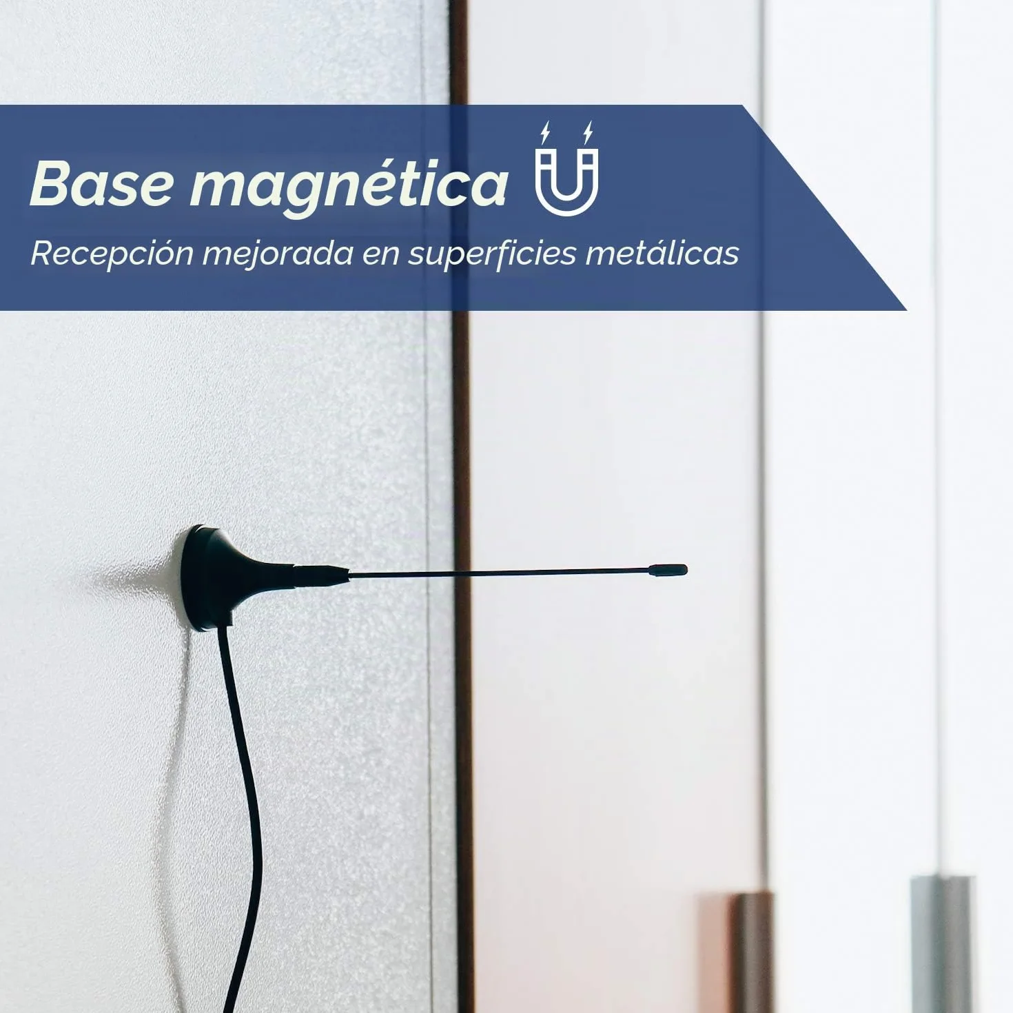 August DTA180 Antena TDT Portátil Interior Exterior con Base Magnética para DVB-T y DAB