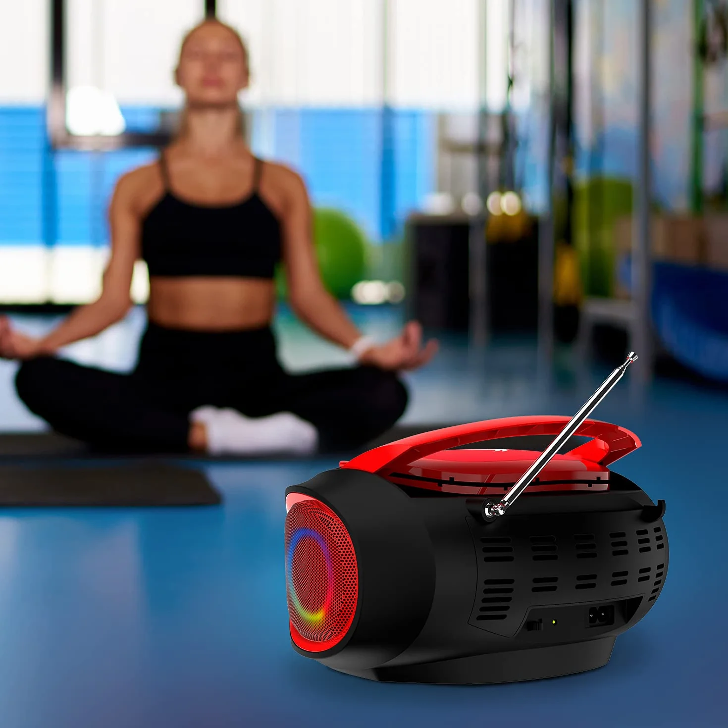KLIM Boombox Radio CD Portátil Bluetooth MP3 USB AUX FM Reproductor Pilas Recargables Rojo