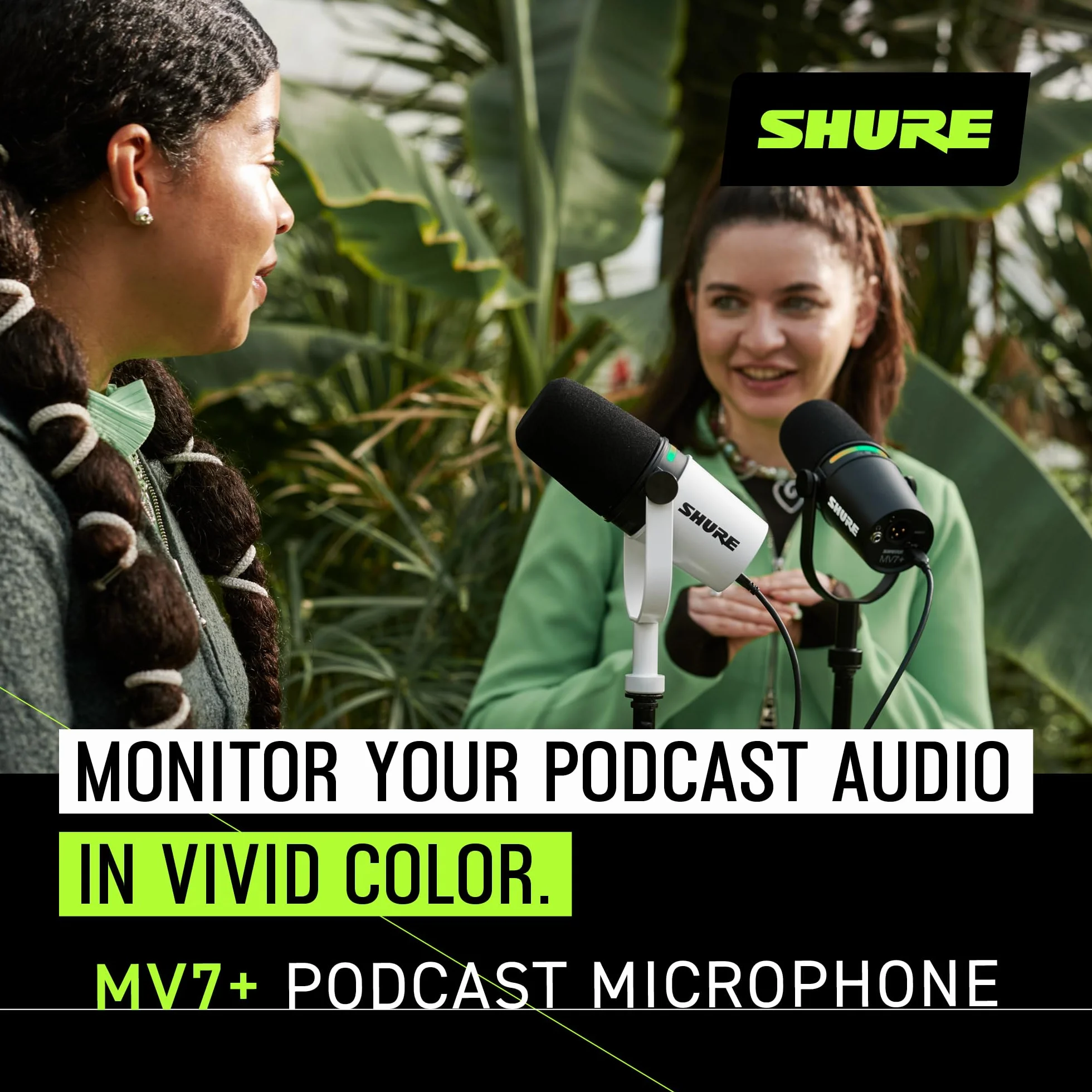Shure MV7+ Micrófono para Podcast con Soporte de micrófono-Audio Mejorado, Panel táctil LED, Salidas USB-C y XLR, Modo de nivelación automática, Filtro Pop Digital, Efectos de reverberación - Negro