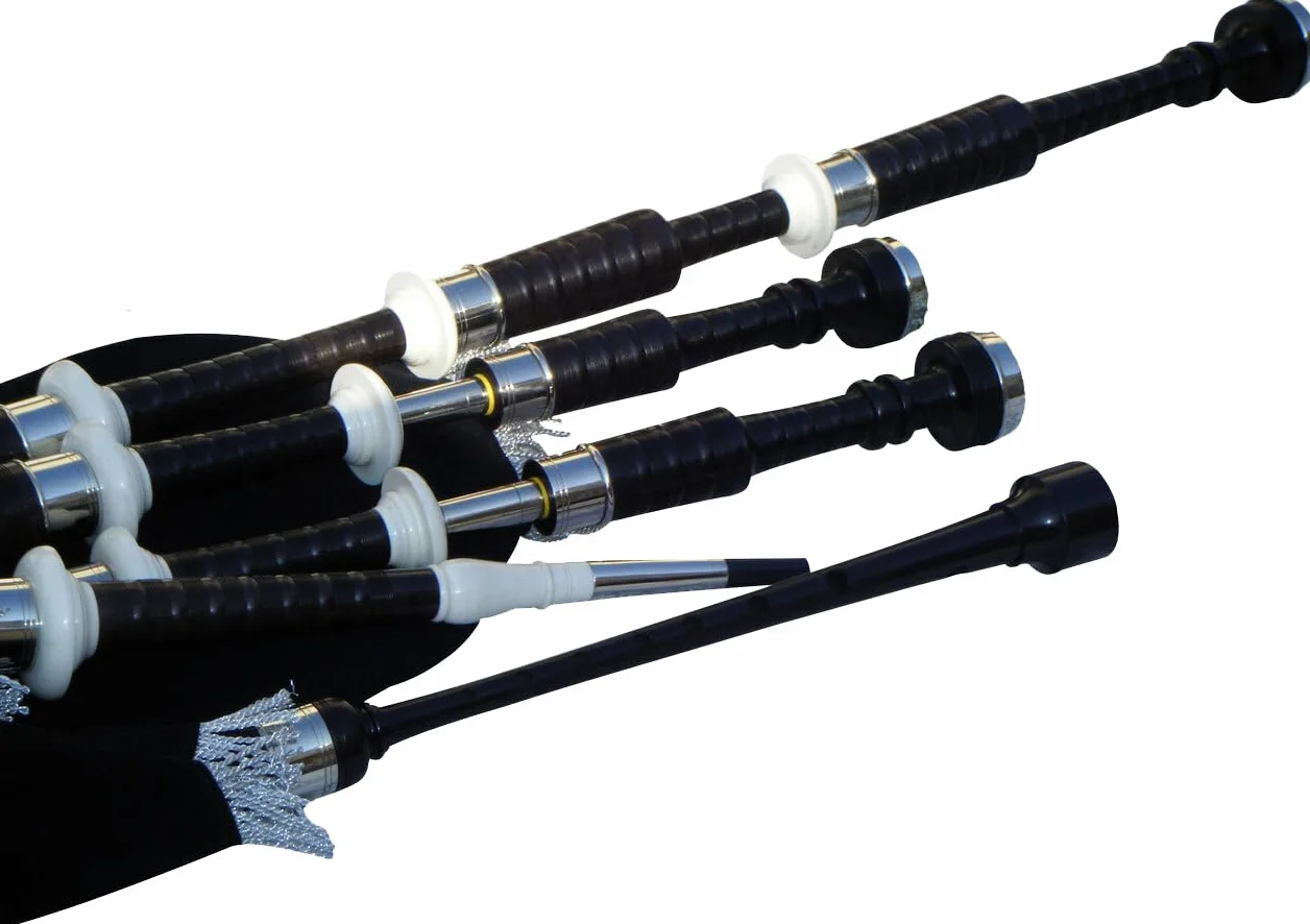 Great Highland Gaitas de Hakam Din - Madera de cocobolo sombreada negra con soportes de marfil de imitación y virolas y toboganes plateados de níquel, cordón de cubierta de terciopelo negro para