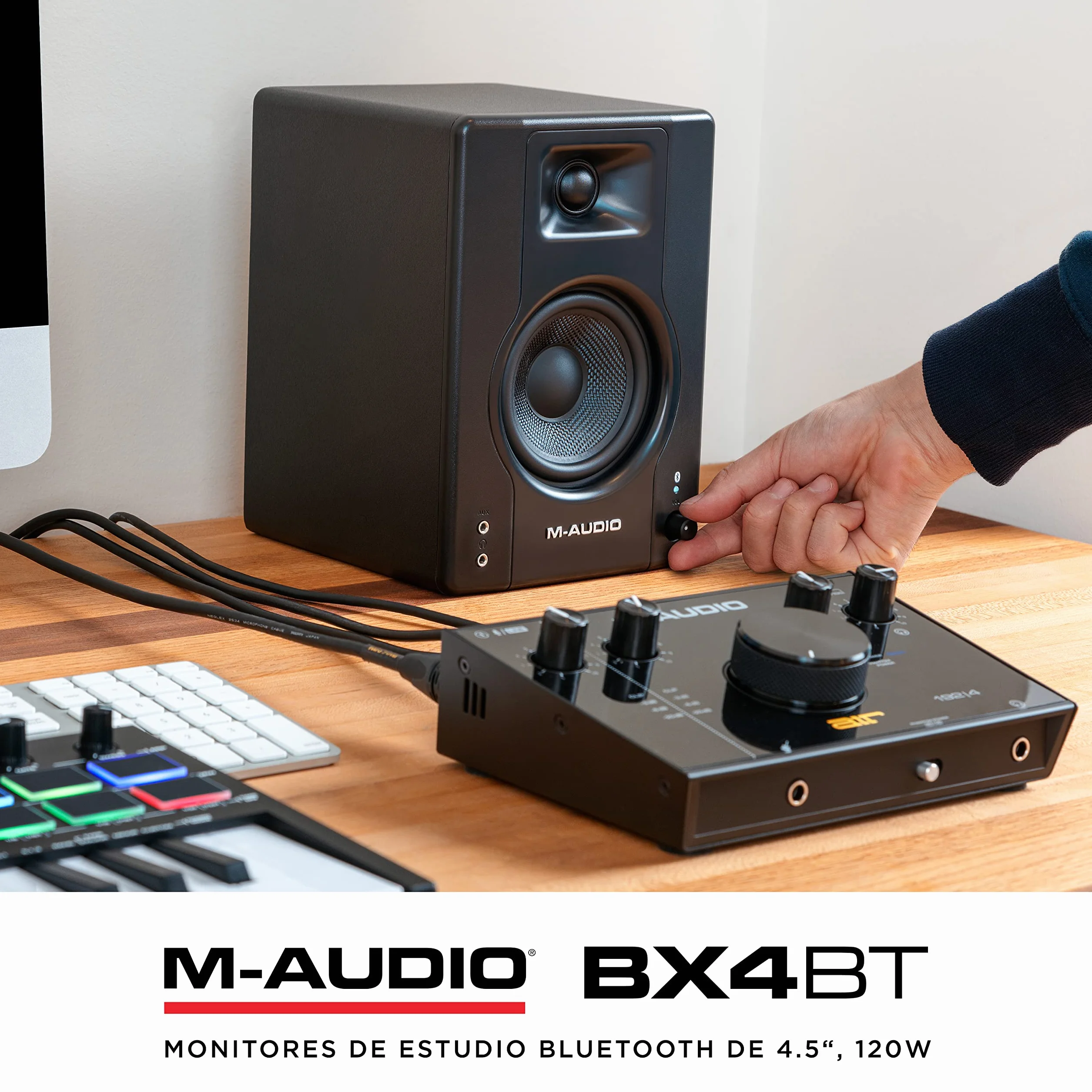 M-AUDIO BX4 BT 4.5 Pulgadas Monitores de Estudio, Altavoces Autoamplificados Bluetooth para PC para producción Musical, Juegos, Streaming, Podcast, DJ
