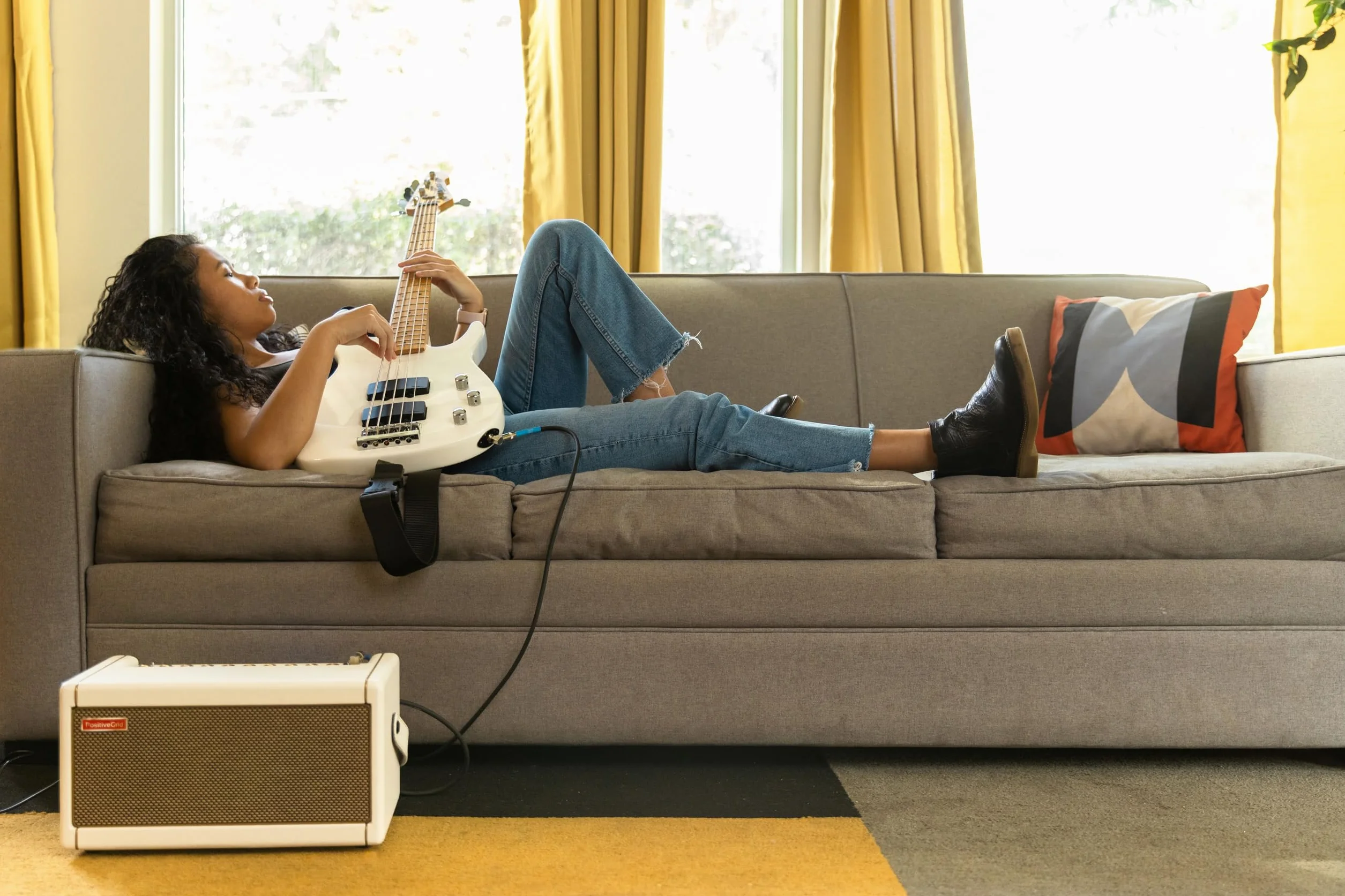 Positive Grid Spark Pearl Amplificador de Guitarra con Bolsa, Amplificador Combinado de 40 vatios para Guitarra eléctrica, acústica y bajo con Spark Aplicación móvil