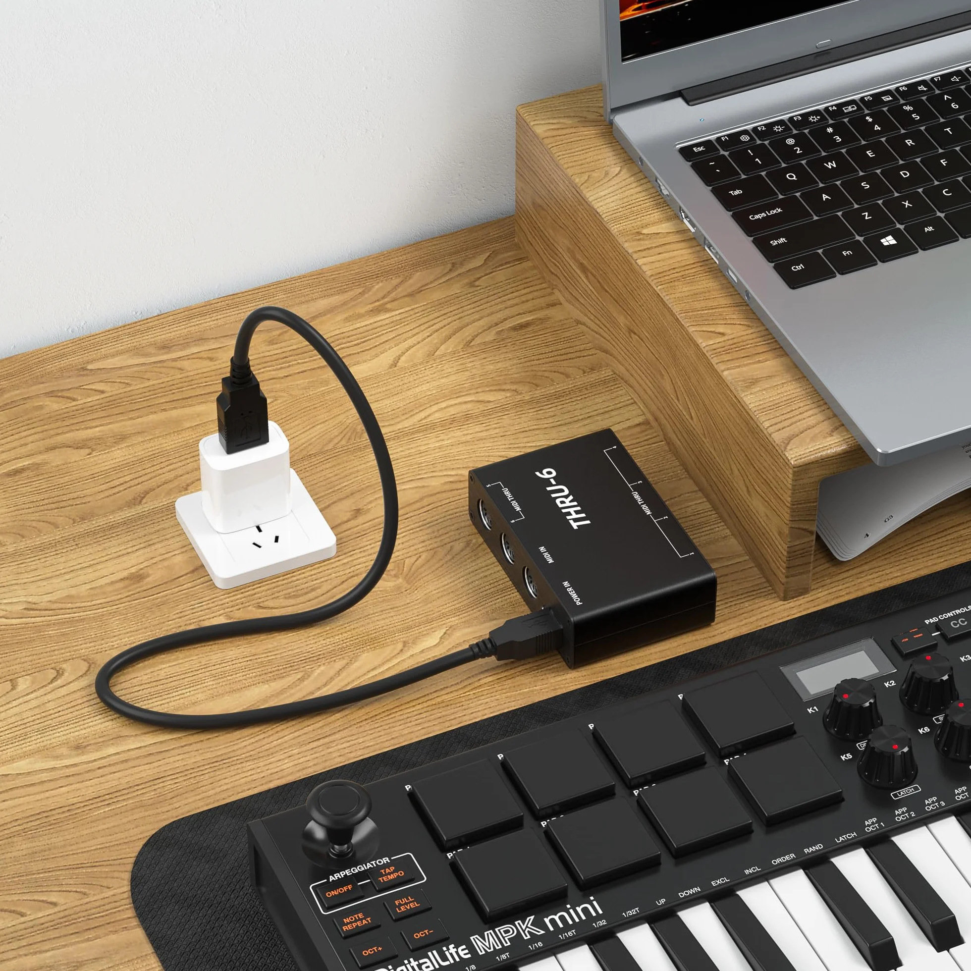 DigitalLife PulseThruX Series | Caja MIDI Thru Autónoma 1-Ent/6-Sal, DIN de 5 Pines, Metal – Para Principiantes, Músicos de Estudio y Artistas en Vivo – Funciona Sin Ordenador 【T6, 1 Ud./Pack】
