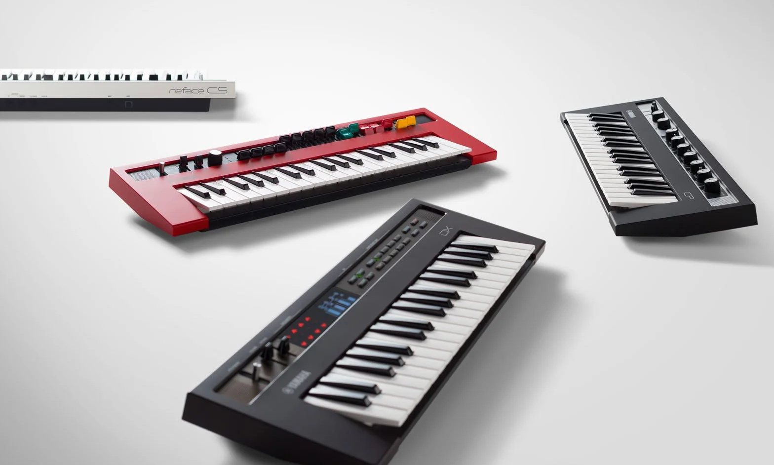 YAMAHA REFACEDX- Teclado electrónico