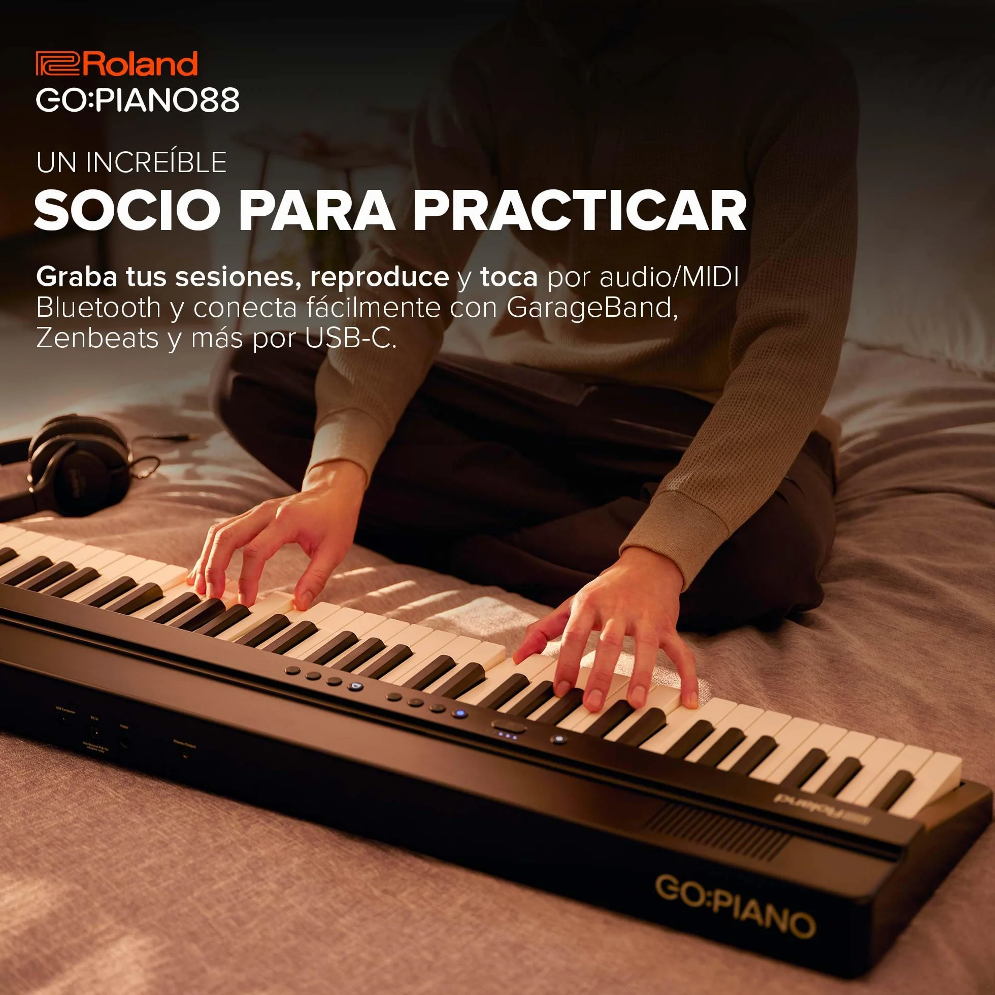 Roland GO:PIANO88 | Piano digital de 88 notas portátil y básico | Prestaciones prémium | Diseño ligero | Potentes funciones didácticas | Funcionamiento a pilas | Conexiones Bluetooth y MIDI