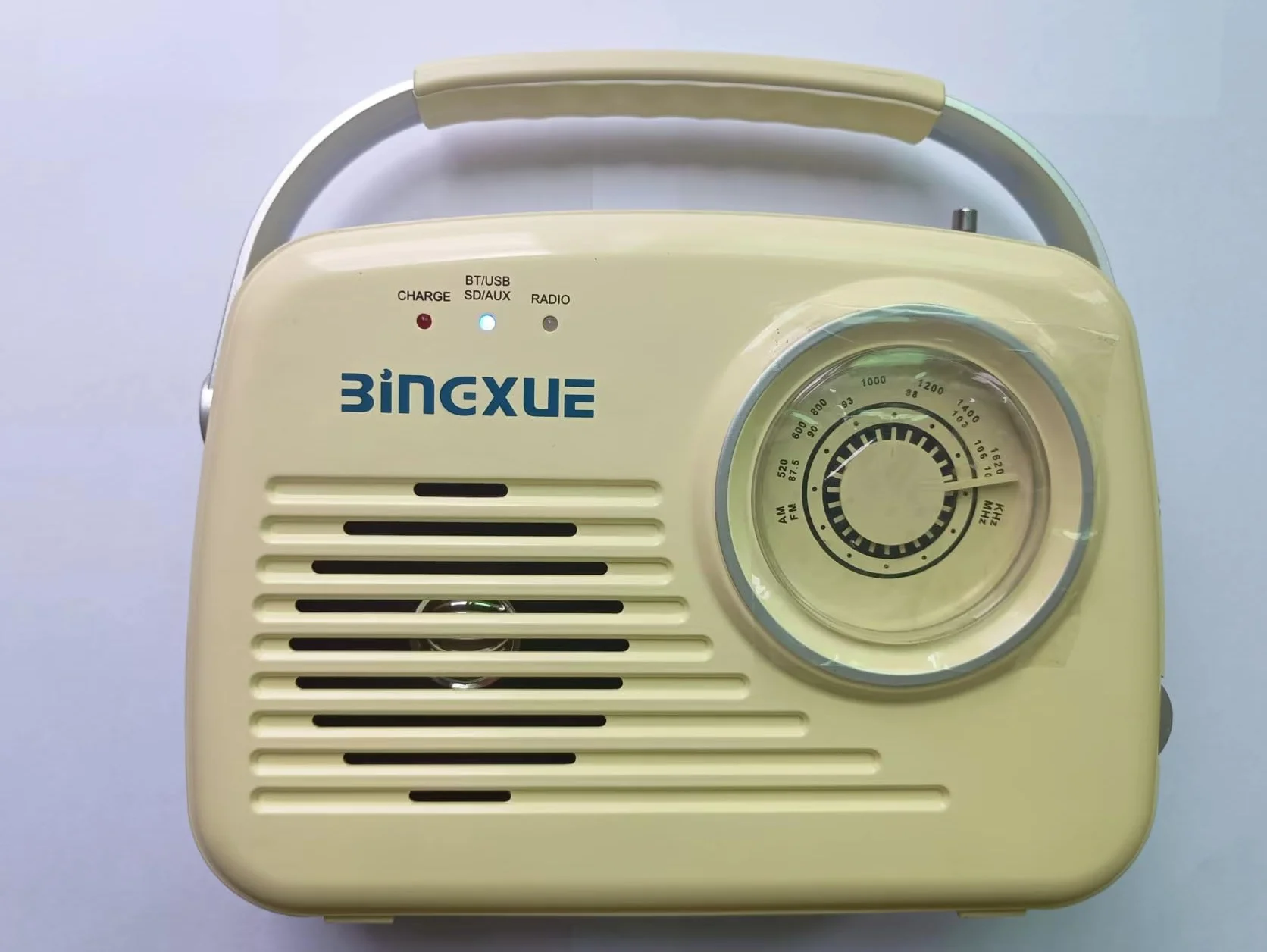 Radio Retro Am FM, Pequeñas Radios Portátiles con Bluetooth, Funcionan con Pilas C*4 O Enchufadas a La Pared, Soportan Tarjeta SD/USB/Entrada AUX/Salida de Auriculares para Casa/Exterior（Beige）