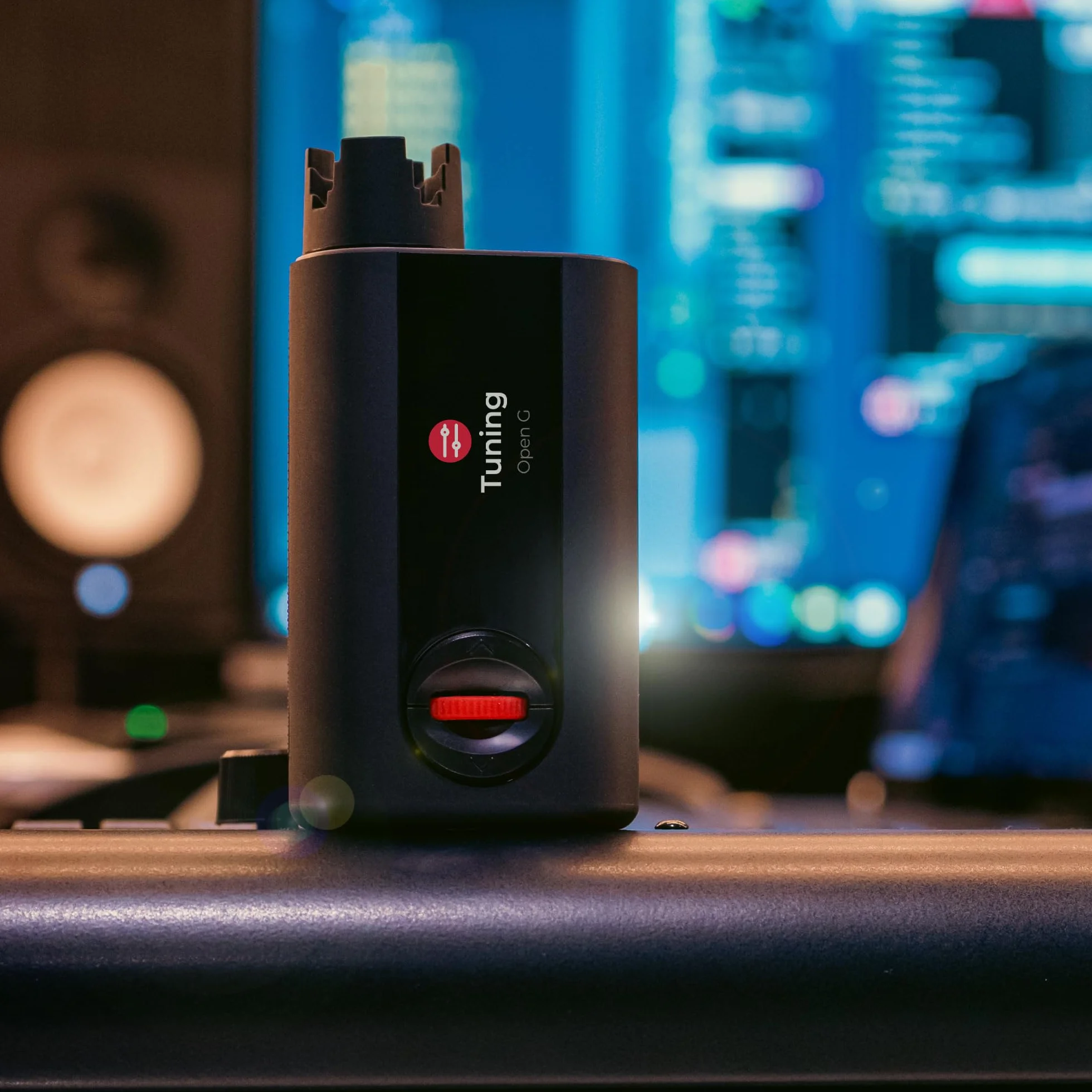 Roadie 4 Afinador automático inteligente para guitarra y ukelele | Afinación rápida y precisa con metrónomo y enrollacuerdas integrados | Para guitarras acústicas, eléctricas, 12 cuerdas, banjo