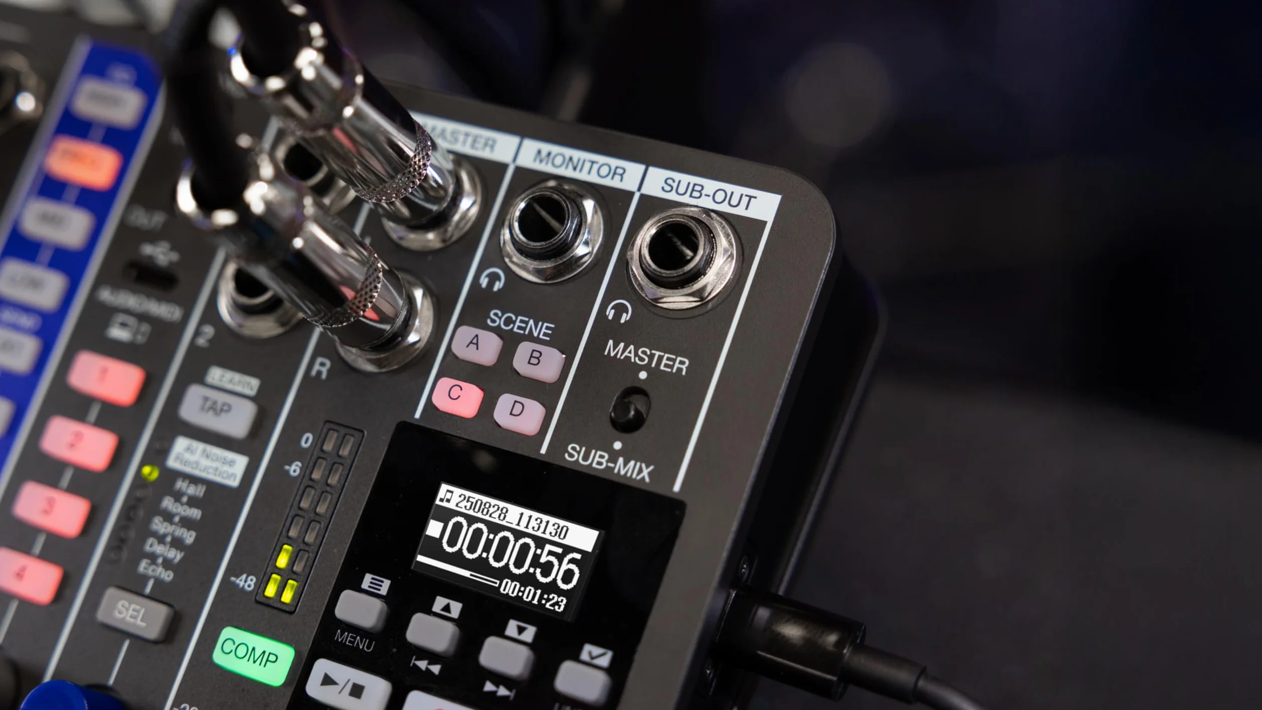 Zoom - L6max - Mesa digital 12 canales - 32 bits con coma flotante