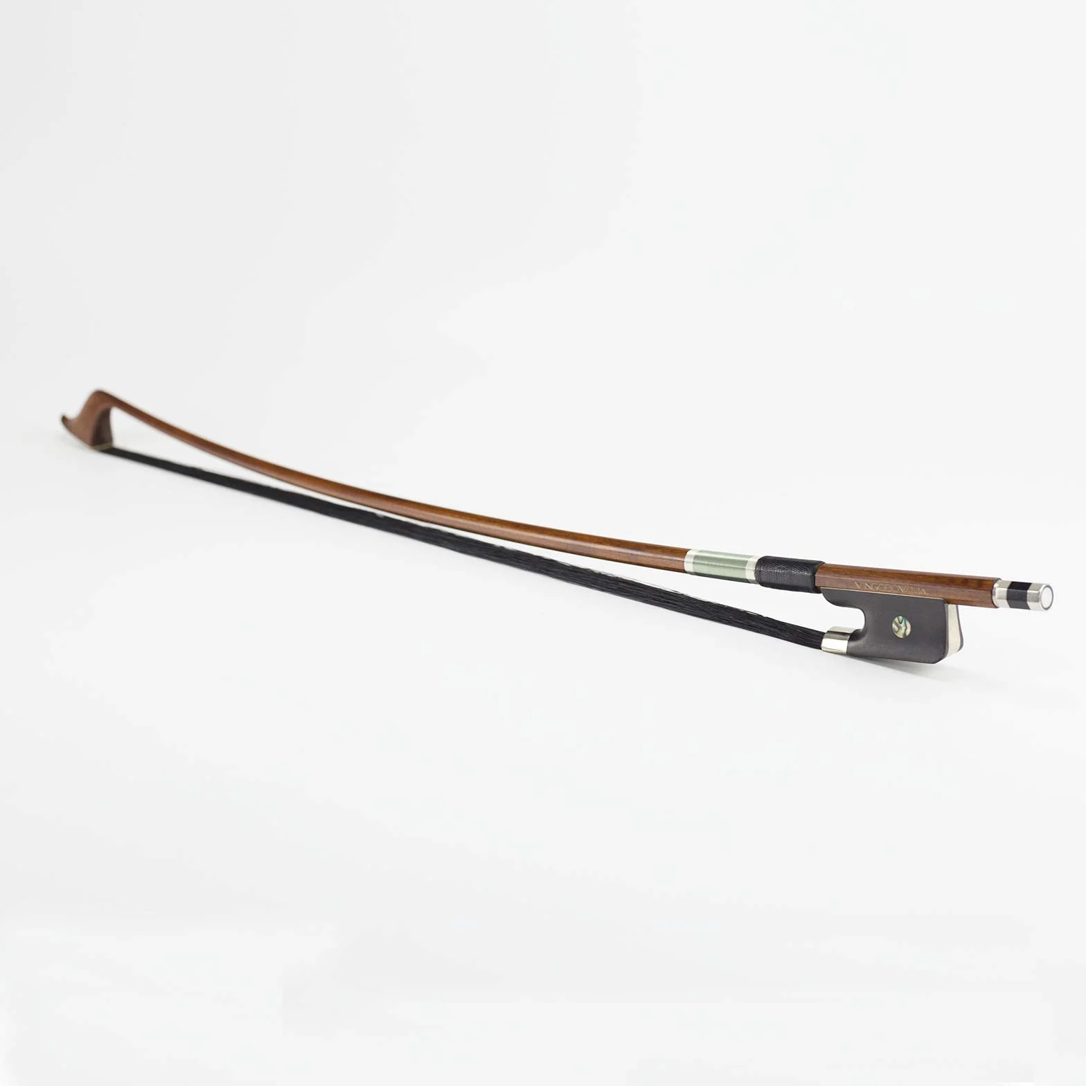Arco de contrabajo Master Pernambuco ¡CREADO ESPECIALMENTE Montado en alpaca! Well Flexibility Black Horse Hair para un sonido fuerte y salvaje