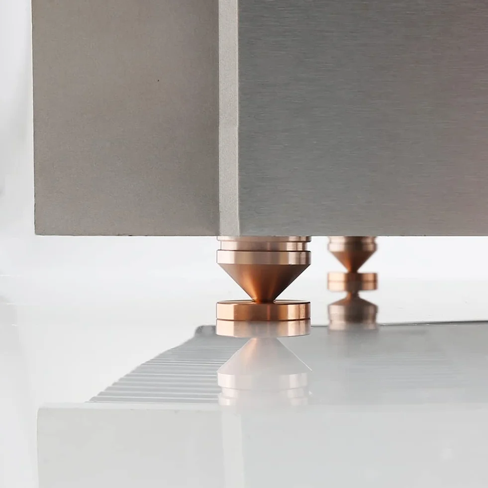 8 puntas para altavoces, de aleación de aluminio de alta calidad, patas de suelo con placas de absorción de impactos, clavijas para altavoces para dispositivos HiFi, tocadiscos, altavoces