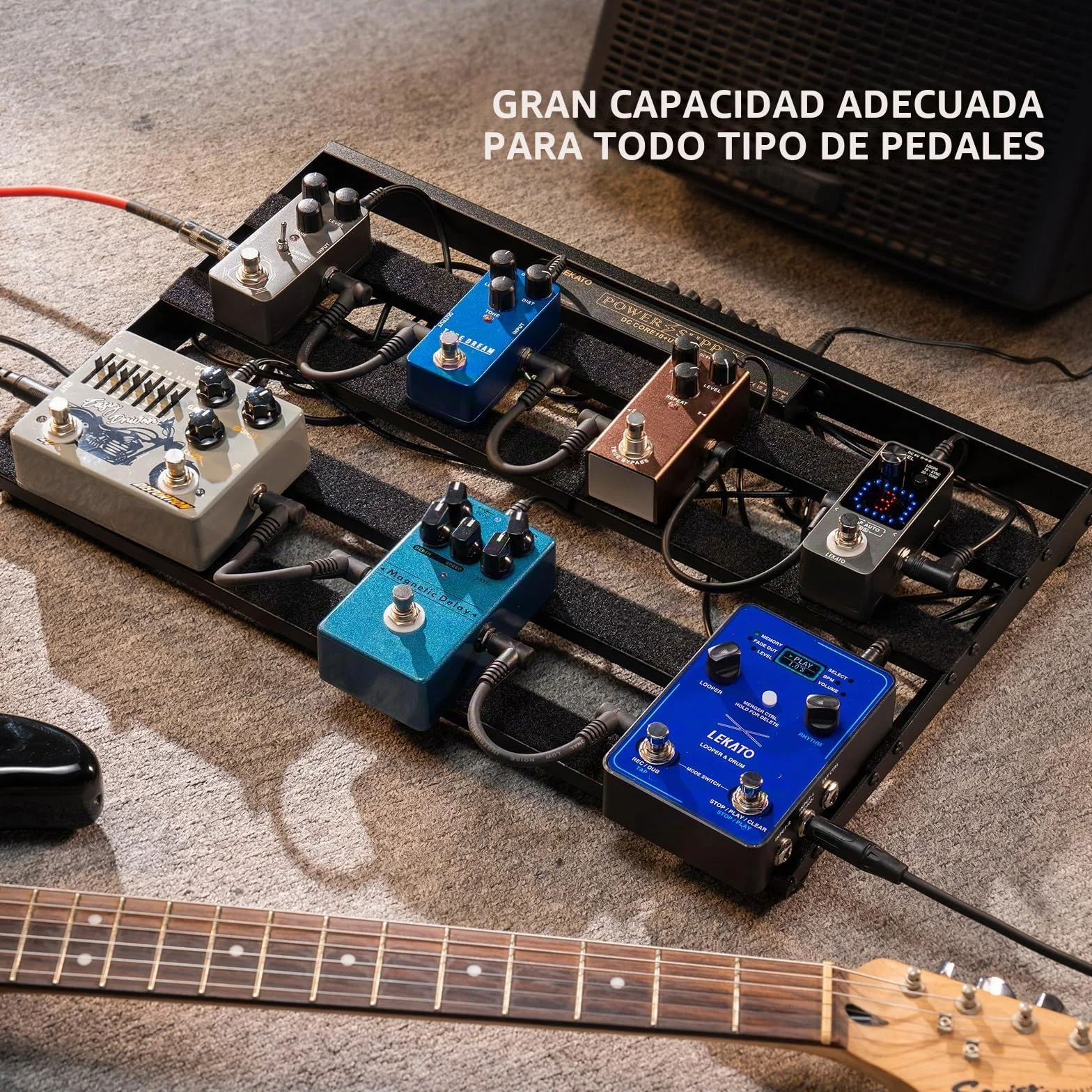LEKATO Pedalera con Fuente de Alimentación Incorporada, Pedalera de Efecto Grande de 19,1*12,2*1,8 Pulgadas,Juego de Pedalera de Aleación de Aluminio con Bolsa de Transporte,Cables de Pedal,adhesivo