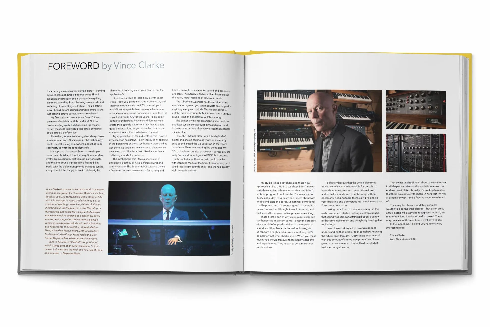 Bjooks Synth Gems 1 Libro con artículos de fondo y una historia cronológica de los instrumentos electrónicos desde 1970 hasta 2000