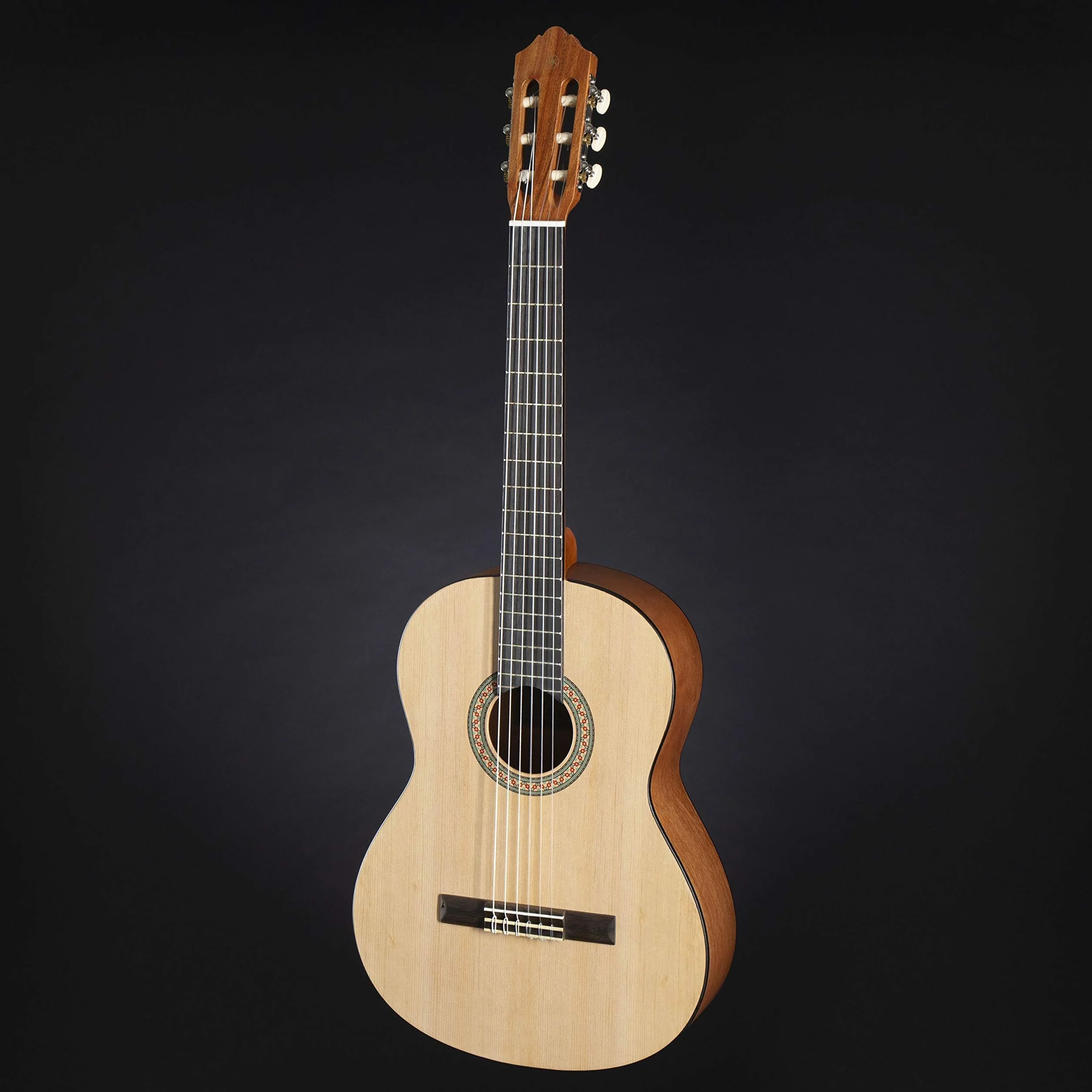 Yamaha C40 Guitarra Clásica – Guitarra de Madera 4/4 (65 cm, Escala 25 9/16”), 6 Cuerdas de Nylon, para Principiantes, Natural