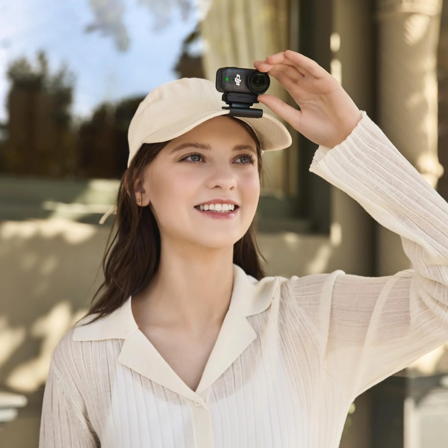 DJI Osmo Nano 128 GB Cámara 4K Vlogging Sensor 1/1.3 Pulgadas 143° Campo Visión Amplio