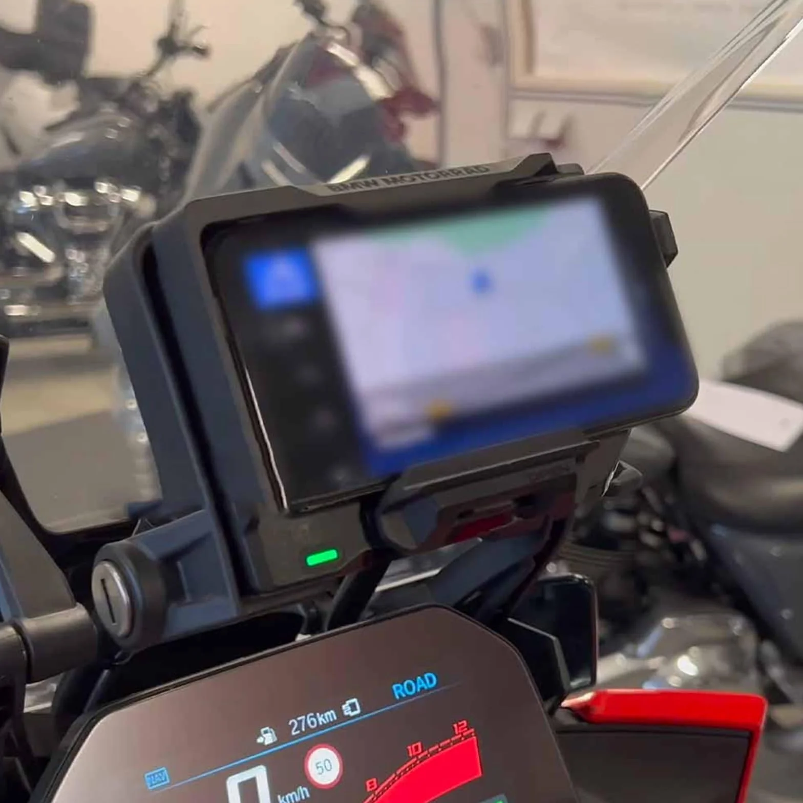Soporte De Navegación Y Teléfono Móvil con Carga Inalámbrica para BMW R1250GS ADV. Compatible R 1250 GS R1200GS