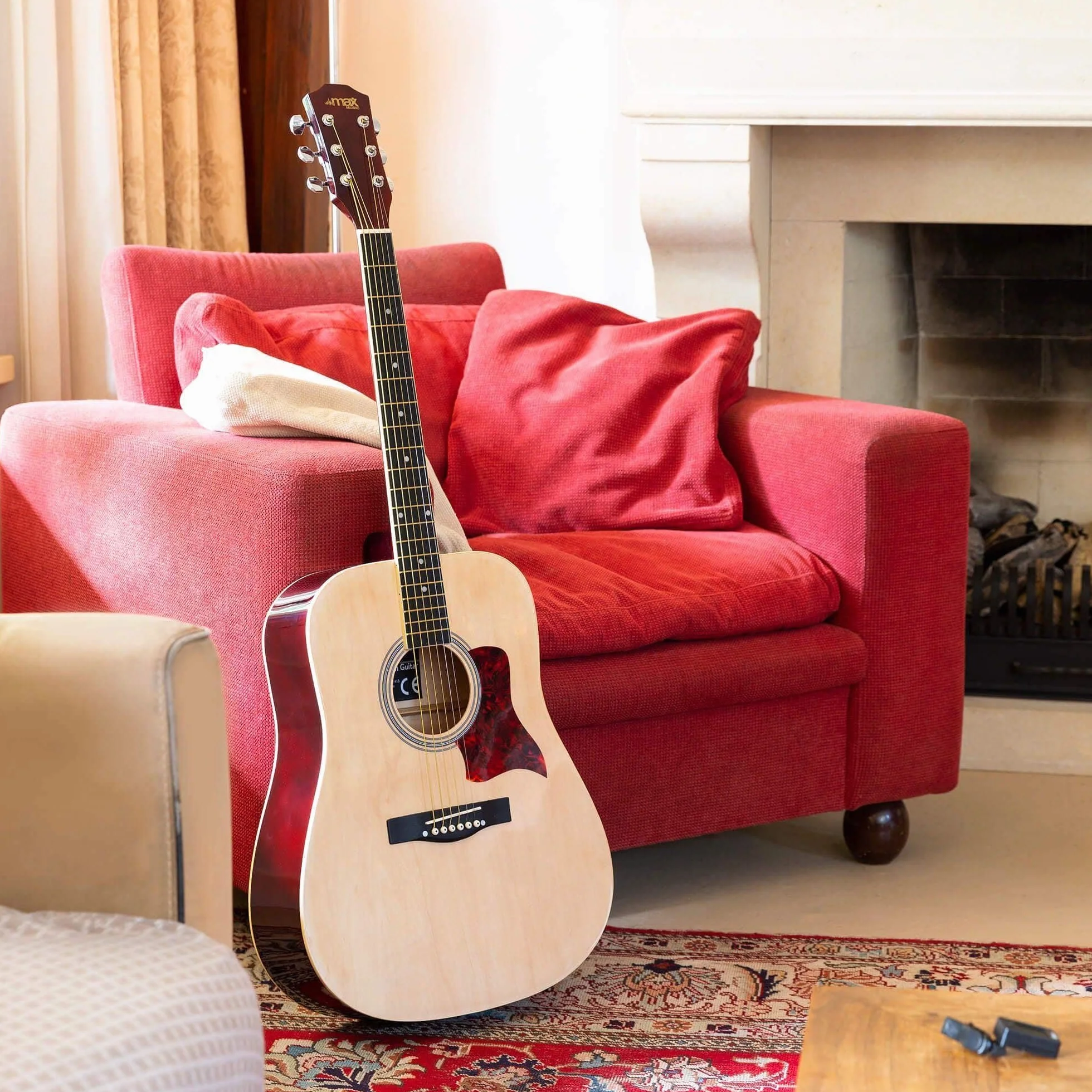 MAX SoloJam Guitarra Acústica Madera Natural – Set Completo para Principiantes con Soporte, Afinador, Bolsa, Cuerdas, Correa y Púas – Ideal para Niños desde 8 Años y Adultos
