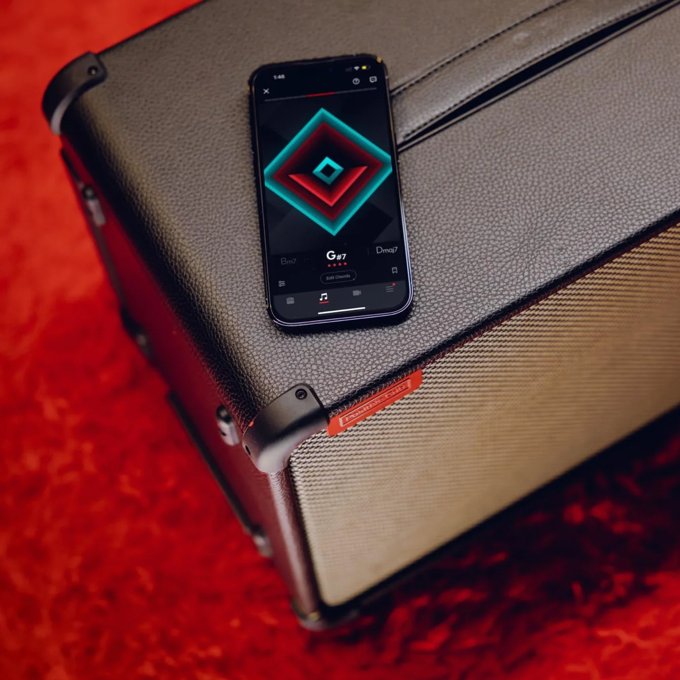 Positive Grid Spark LIVE, amplificador inteligente para guitarra, sistema de sonido PA de varios canales y altavoz Bluetooth todo en uno para guitarra, bajo, voz, teclados y más.