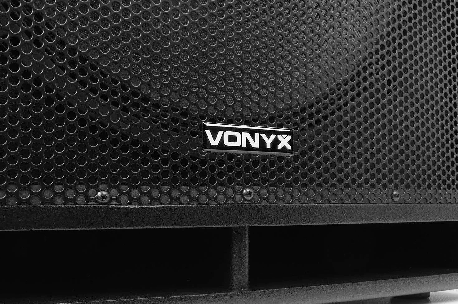 Vonyx SWP18 Pro Subwoofer PA Activo 46cm (18") (600W Potencia máx., Amplificador Integrado Filtro Paso bajo, bassreflex, Brida estandar, Carcasa MDF, Tomas XLR y RCA)