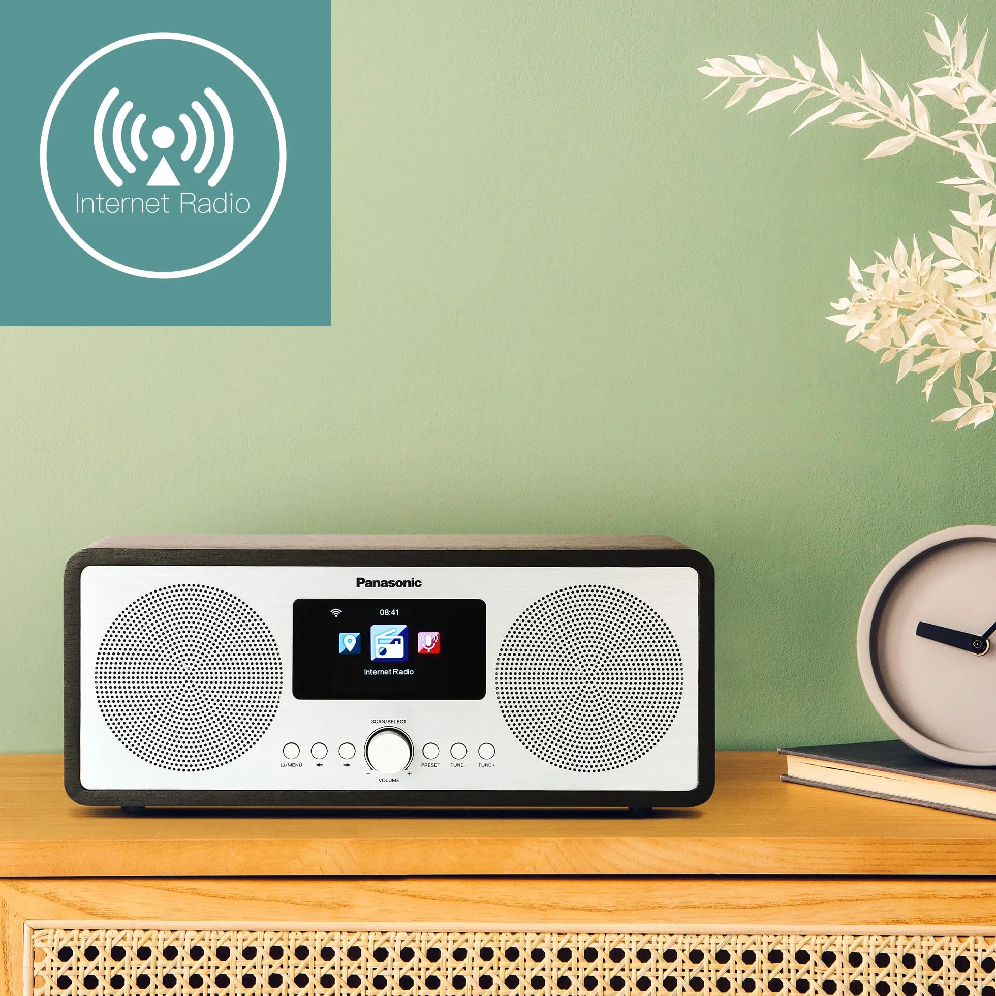Panasonic RF-D40EG-K Radio de Internet y Dab+/FM con Bluetooth, 6 W, Altavoces de 7,5 cm, LCD a Color TFT de 2,4", Alarma y Temporizador de Apagado, Mando a Distancia, USB, Wi-Fi, Negro