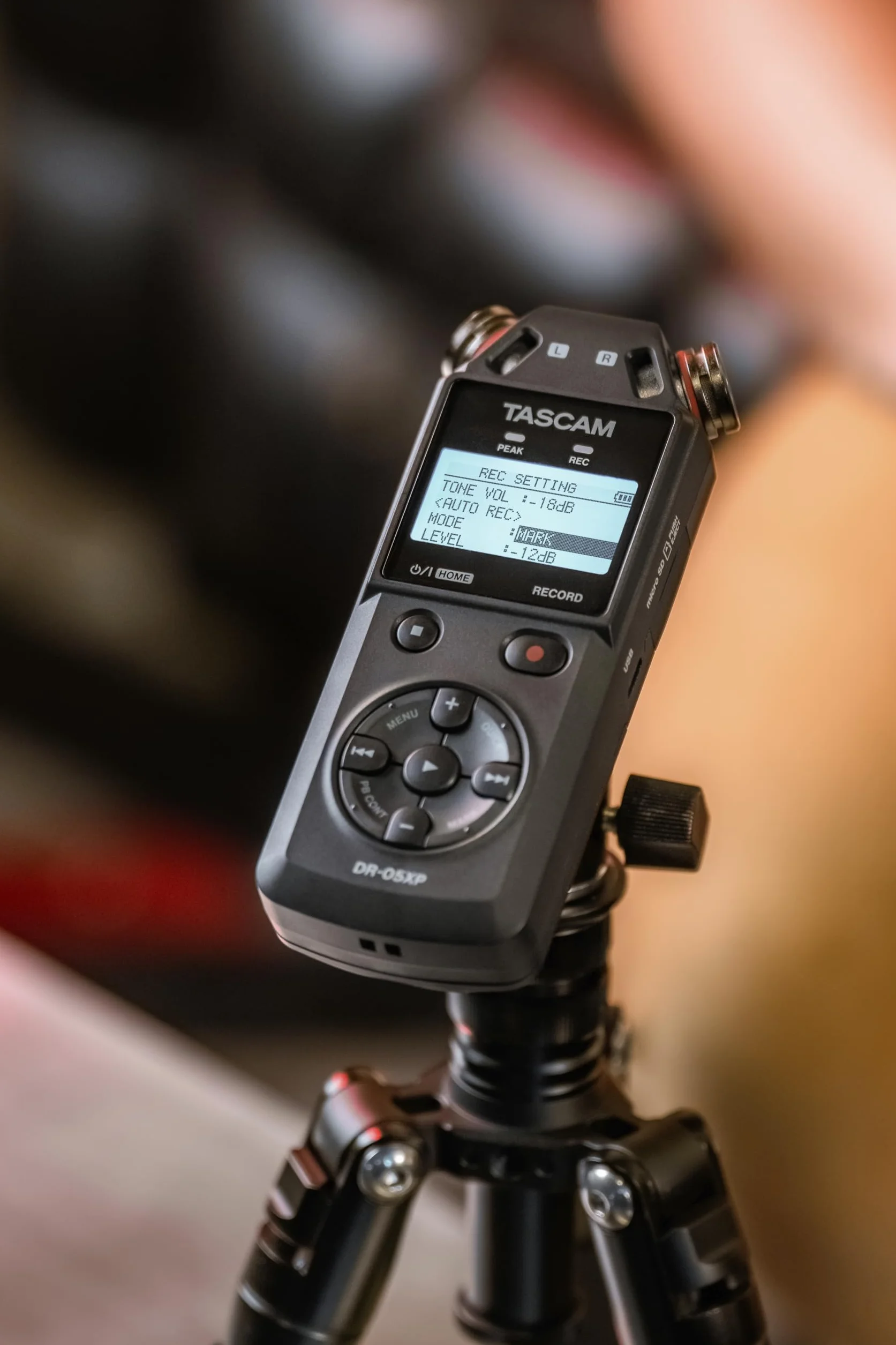 Tascam DR-05XP - Grabadora portátil de Mano Flotante de 2 Canales de 32 bits con Interfaz de Audio USB-C