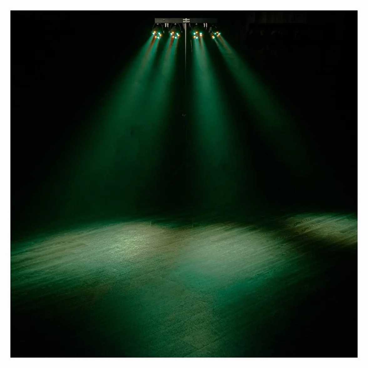 Luces para DJ - Sistema de iluminación de escenario Mini Par Can de Gear4music 48W