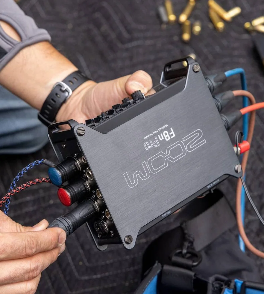Zoom F8n Pro Grabadora/Mixer de Campo Profesional, grabación a 32-bit/192 kHz, 10 Canales, 8 entradas XLR/TRS, timecode, Modo Ambisonics, Alimentado por Pilas/batería, Doble Ranura para Tarjetas SD