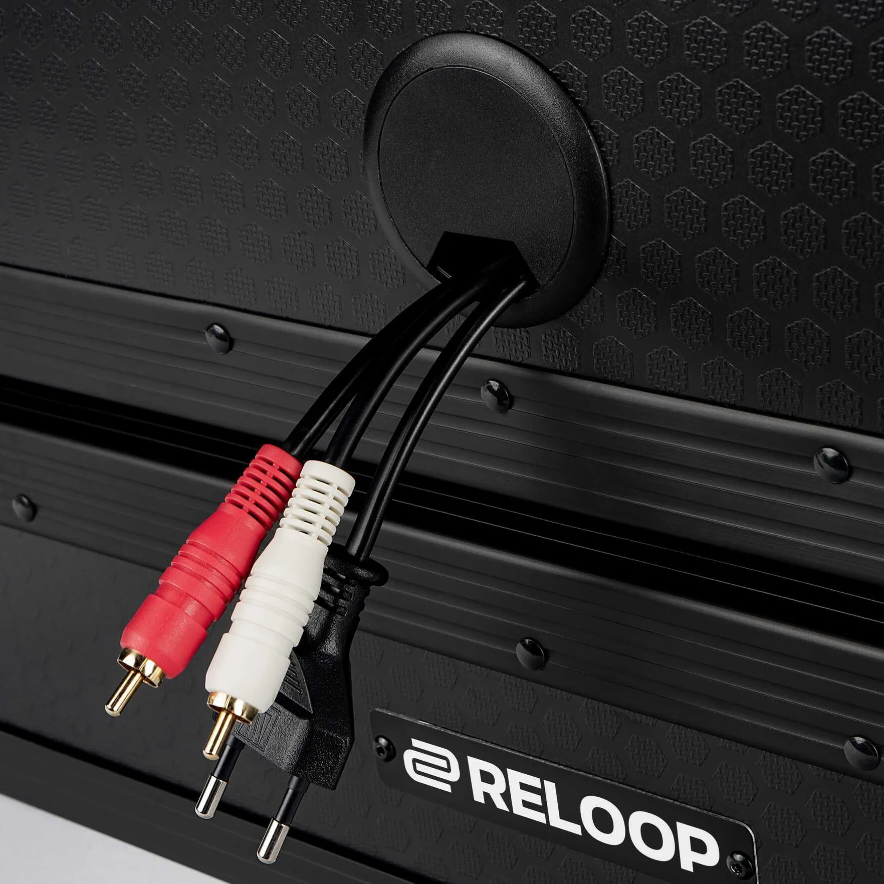 Reloop Premium Turntable Case - esquinas protectoras rotundas, construcción especialmente robusta, cómoda asa de transporte, negro
