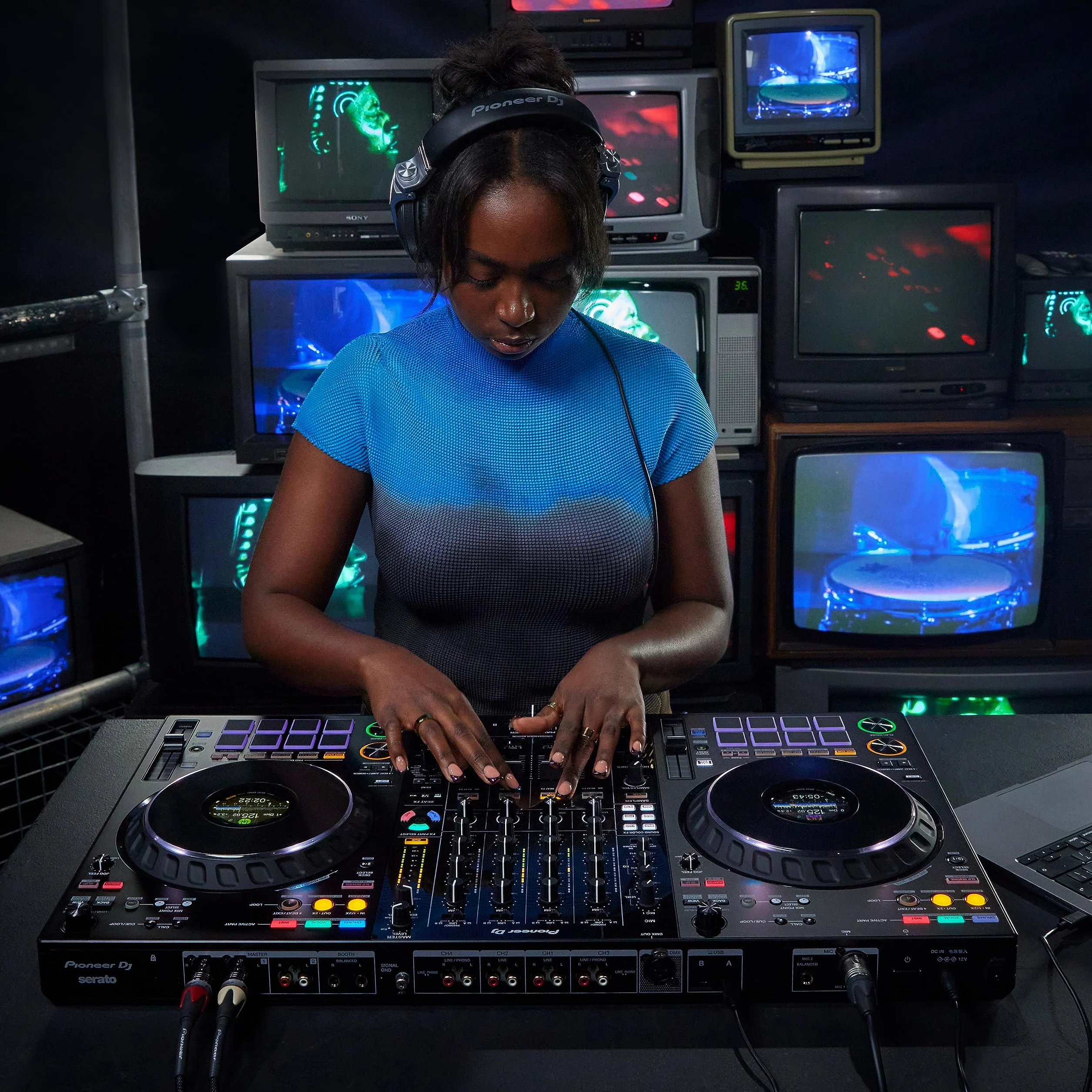 Pioneer DJ DDJ-FLX10 Controlador DJ de 4 plataformas