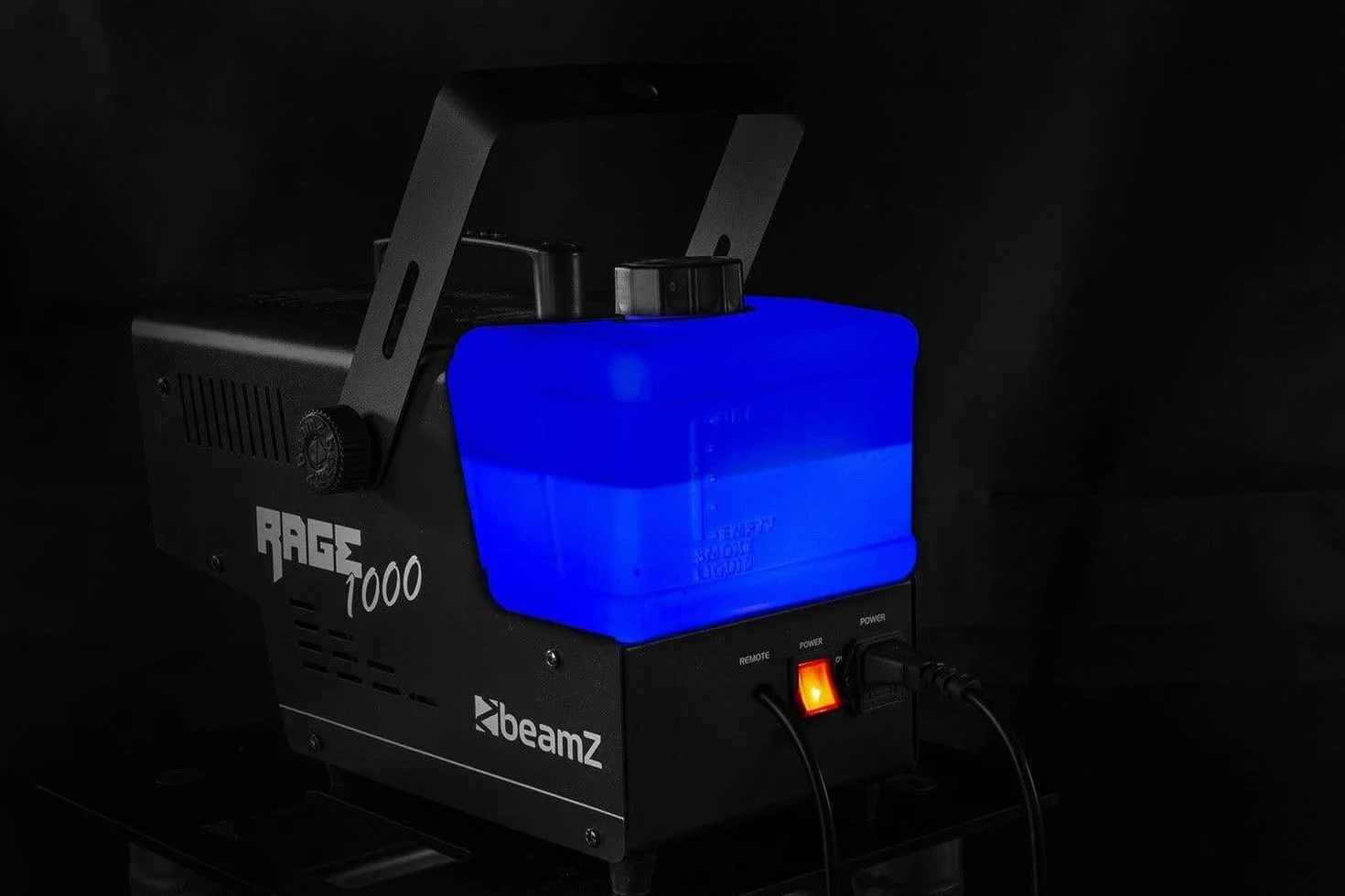 BeamZ Rage 1000 - potencia de1000 W, depósito de 2 litros, 2 mandos a distancia, 1 inalámbrico y otro con cable de 3m, caudal de 123 m3/min de humo por minuto, tiempo de calentamiento de 4 minutos