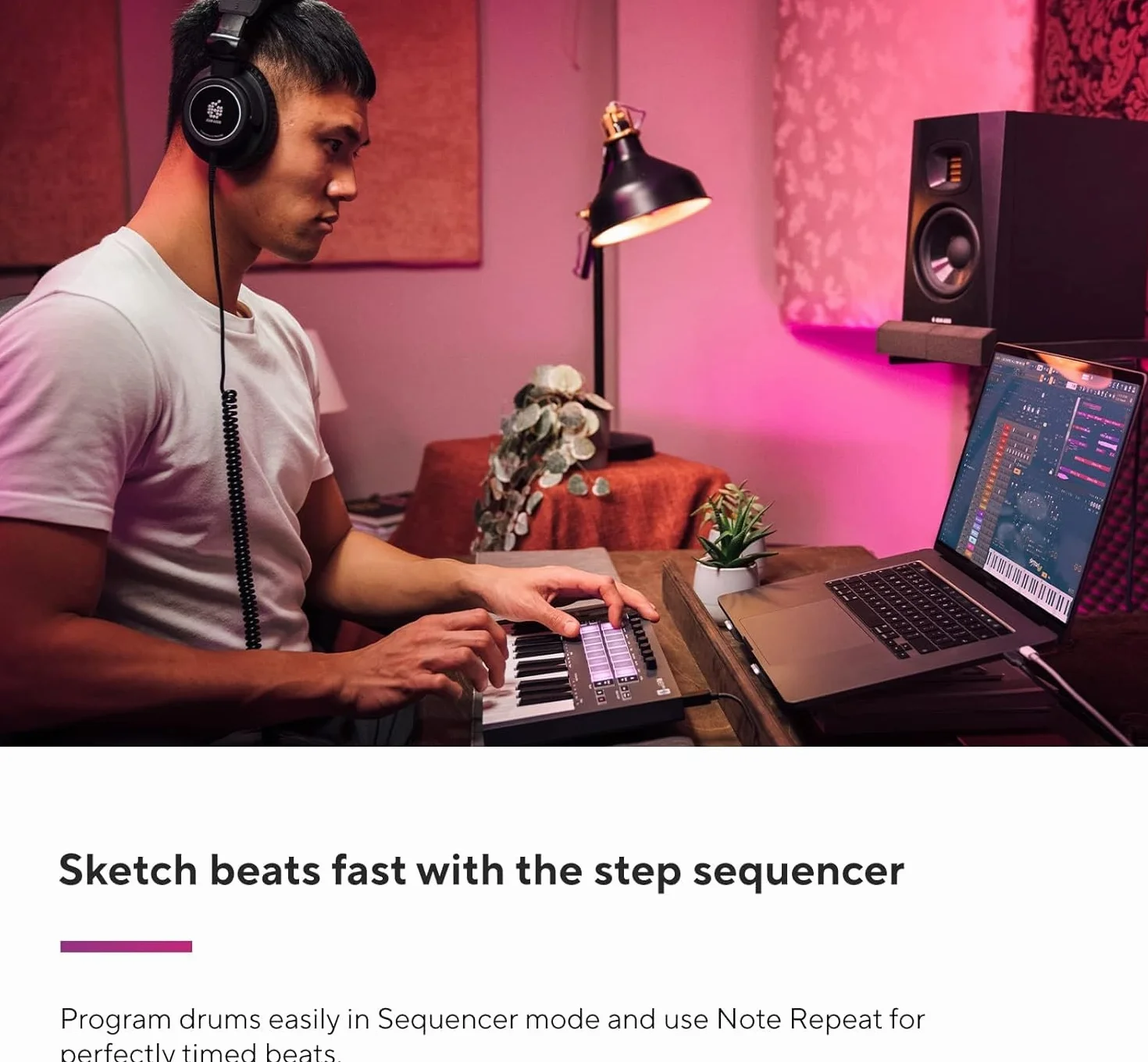 Novation FLkey Mini, controlador de teclado MIDI portátil de 25 teclas con USB e integración con FL Studio para la producción musical, Negro