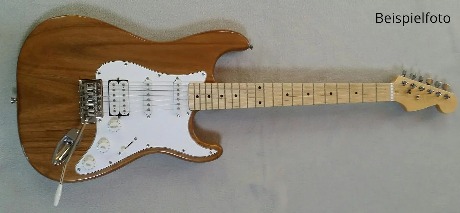 Kit Rocktile guitarra eléctrica estilo PST DIY — cuerpo de paulownia, mástil y diapasón de arce, 3 single-coil, sistema tremolo y herrajes incluidos — natural — kit completo para montar y ajustar y m