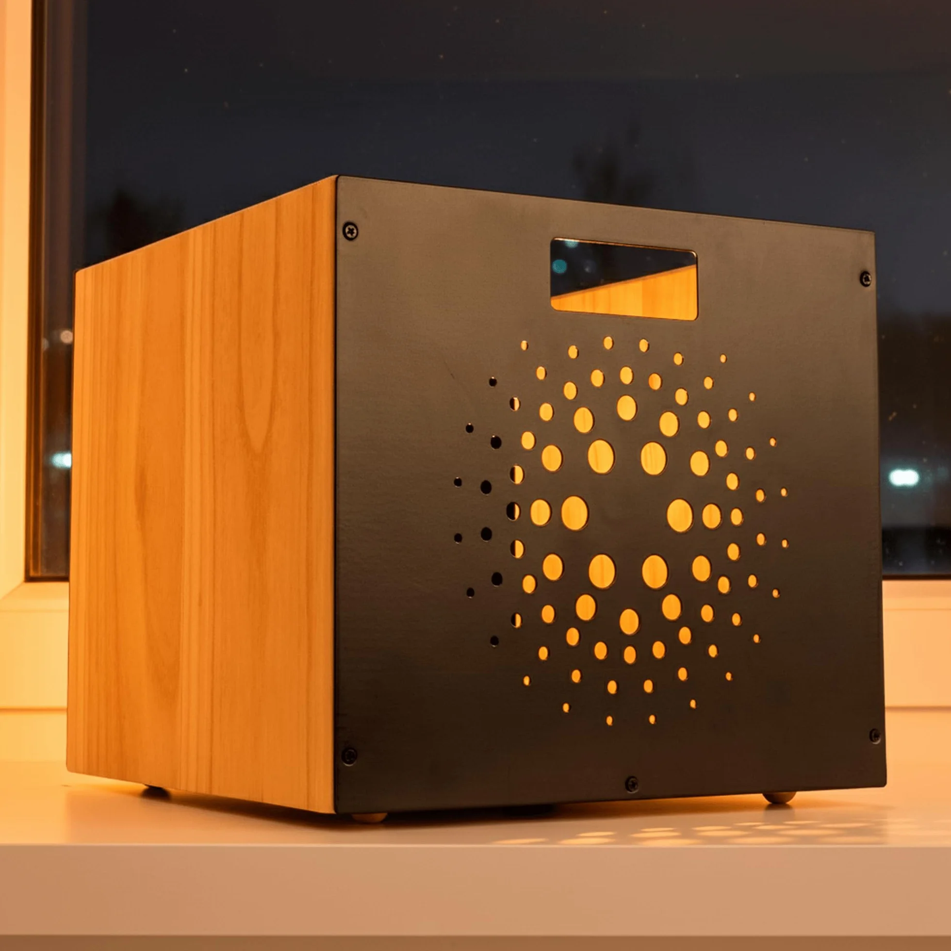 Caja de Vinilos en Madera y Acero Carbono Orbit | Archivador Discos de Vinilo Minimalista | Caja para Discos de Vinilo Apilable | Estanteria para Vinilos | Capacidad 50 LPs