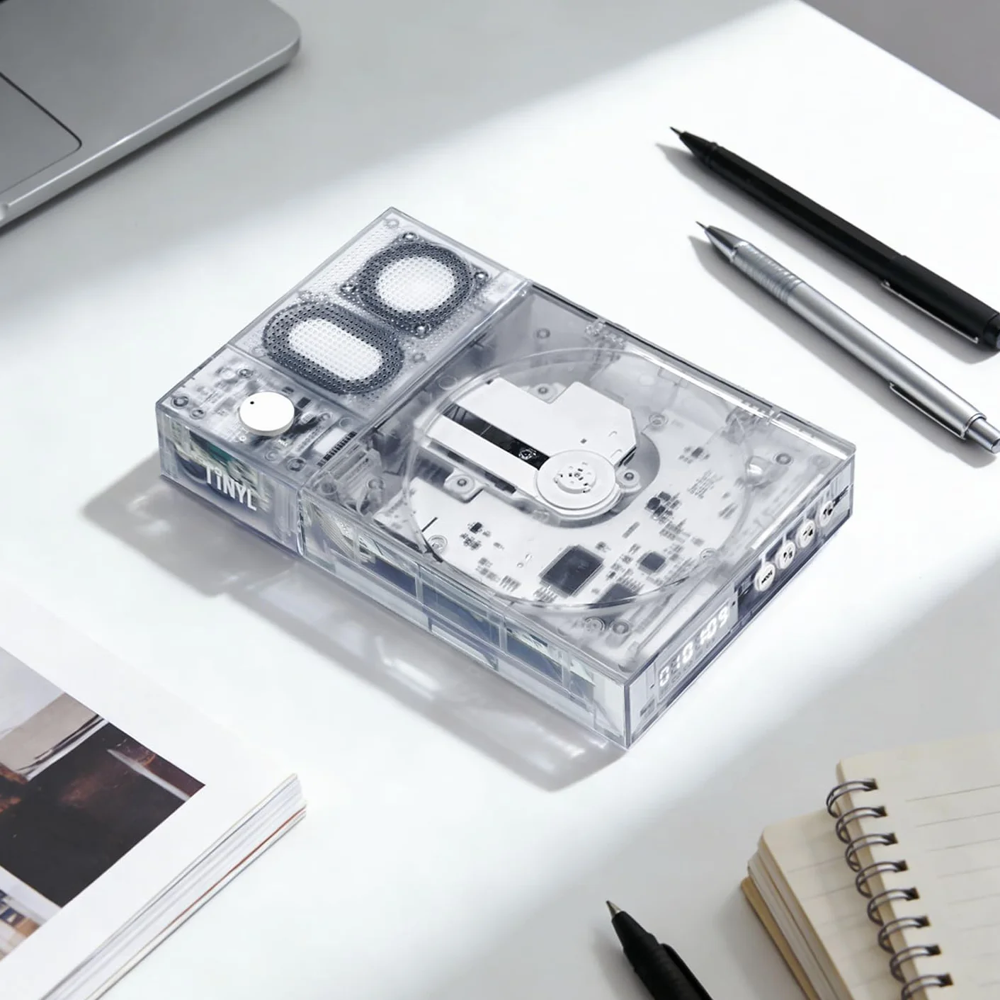 【Tinyl Split】Reproductor de CD 3 en 1 completamente nuevo y mejorado, blanco transparente, altavoz Bluetooth desmontable y reproductor de CD, portátil, recargable, para el hogar como regalo