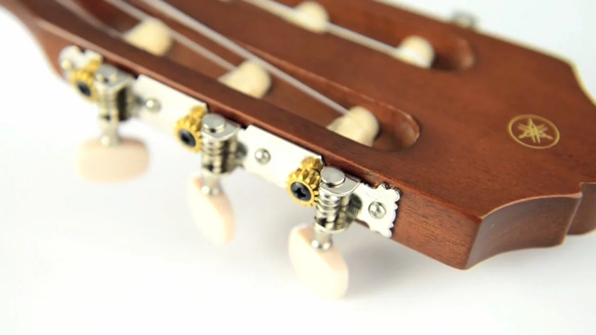YAMAHA C40 Performance Pack de Guitarra Acústica, Marrón (Natural)