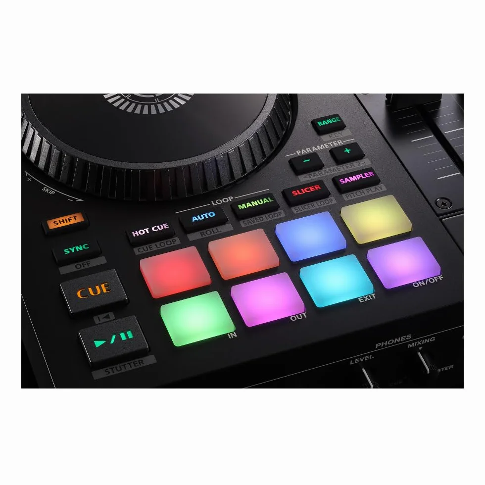Controlador de DJ Roland DJ-707M — Una consola de sonido con livestreaming integrado
