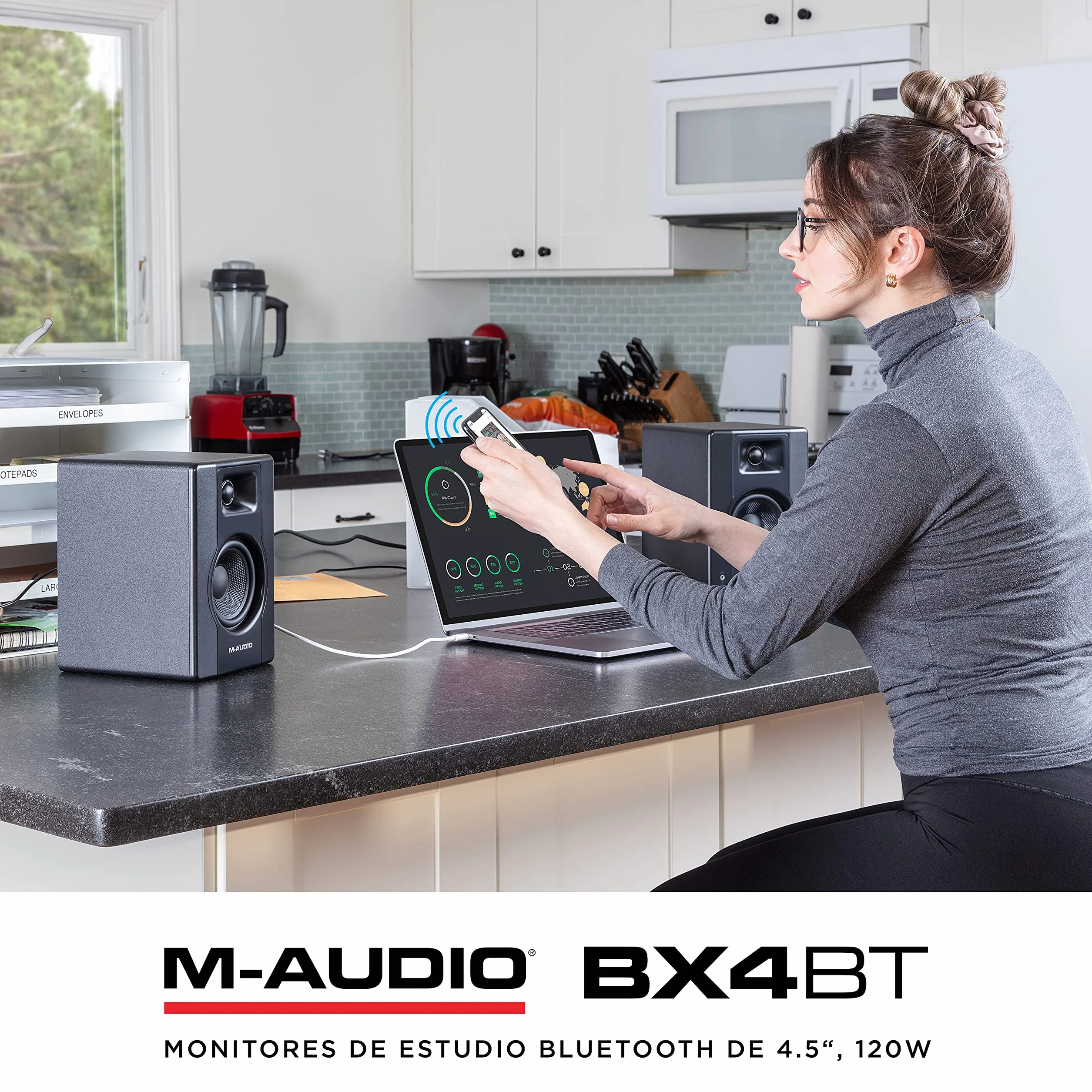 M-AUDIO BX4 BT 4.5 Pulgadas Monitores de Estudio, Altavoces Autoamplificados Bluetooth para PC para producción Musical, Juegos, Streaming, Podcast, DJ