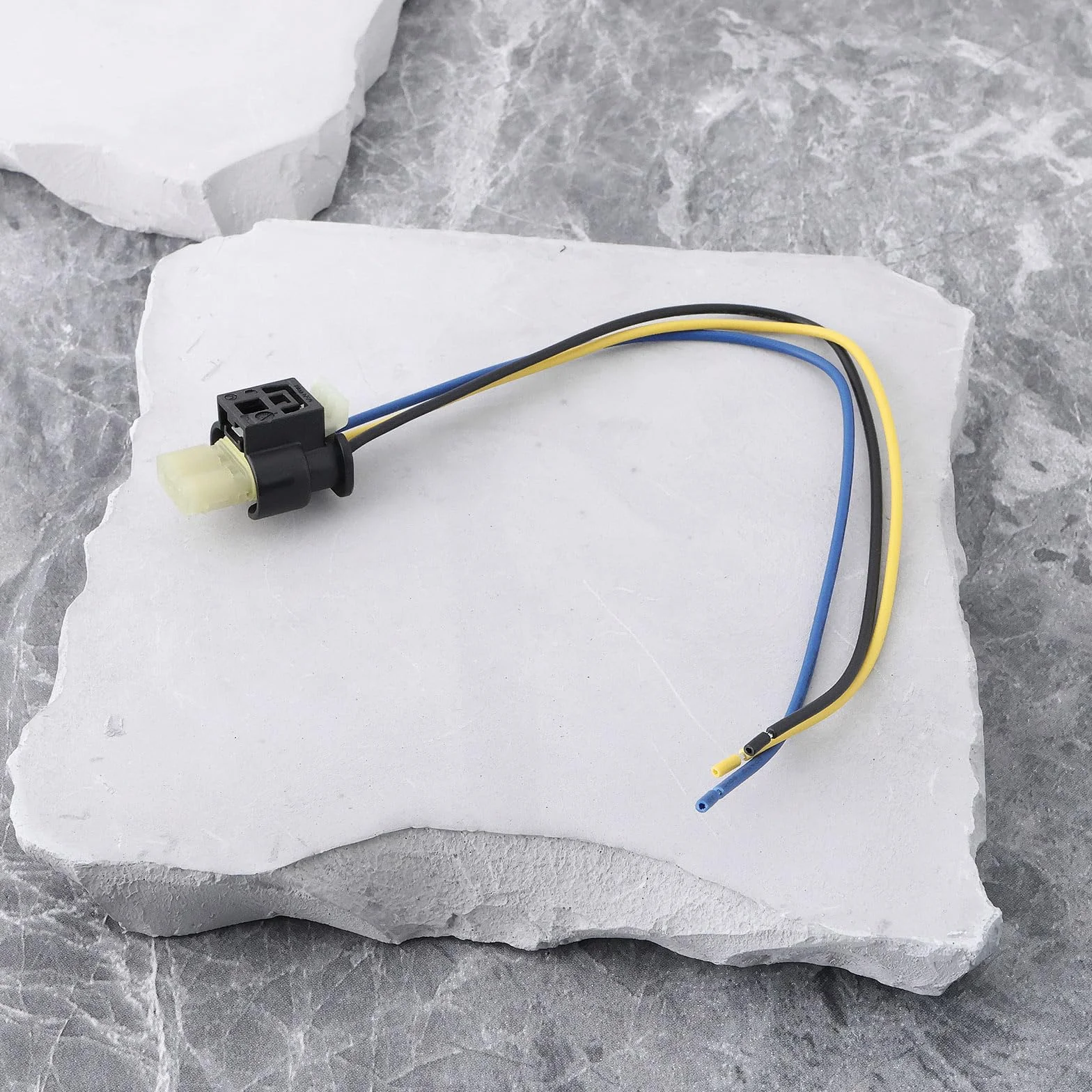 ECSiNG Arnés de Enchufe Delantero de 3 Pines para Sensor de Aparcamiento A0225452526 Compatible con Mercedes Clase CES W177 W206 W213 W222